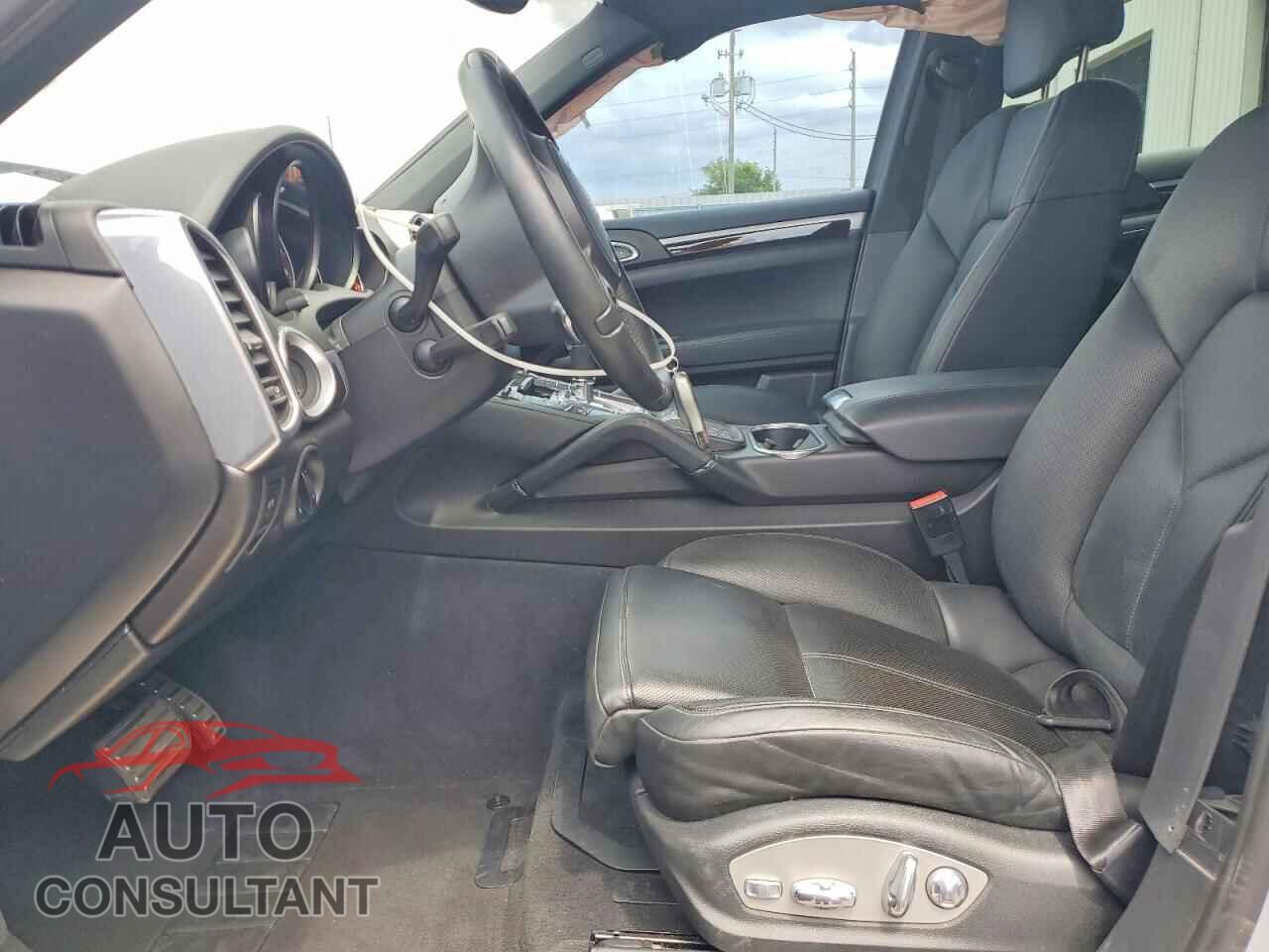 PORSCHE CAYENNE 2013 - WP1AB2A21DLA82592