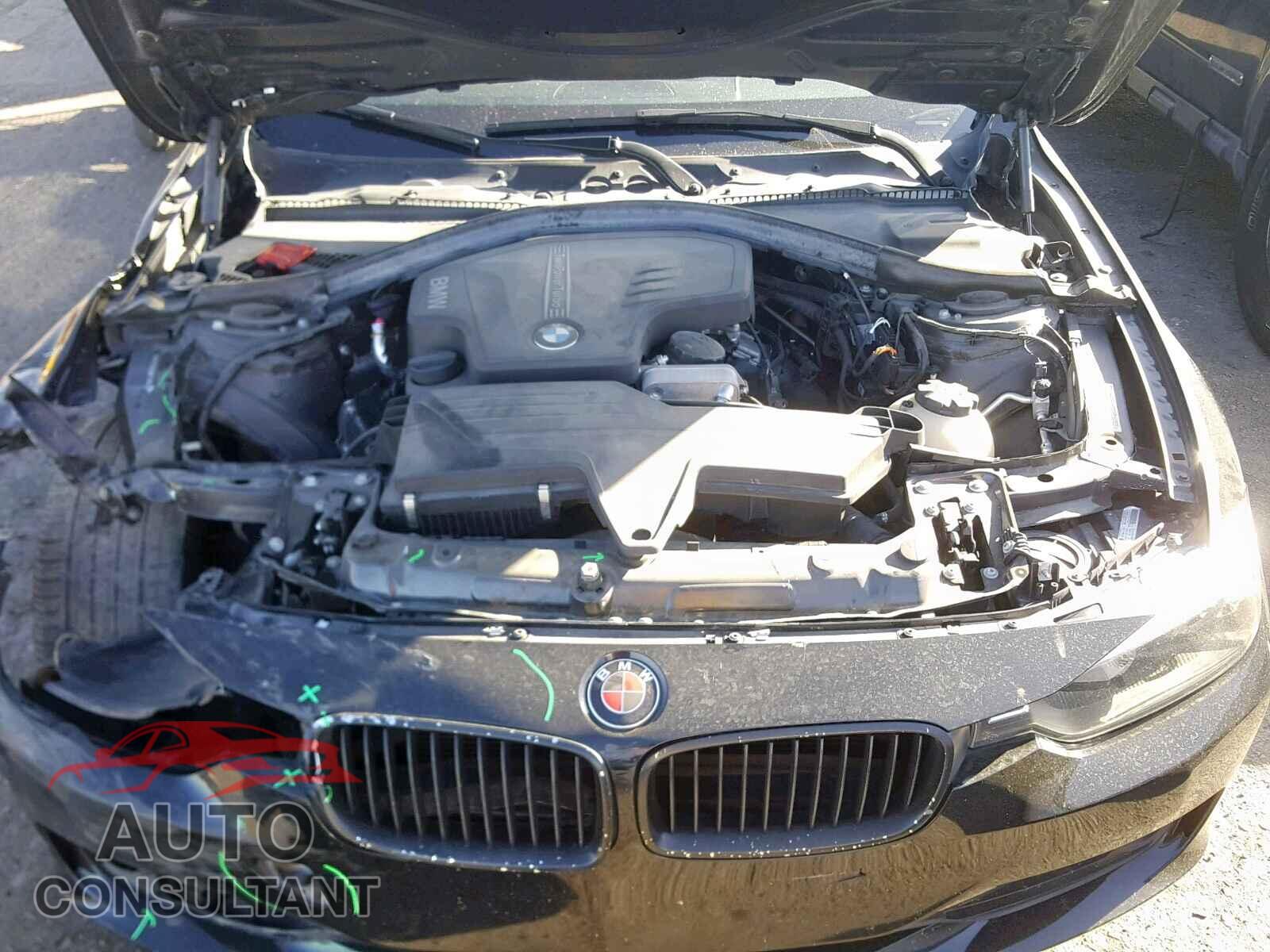 BMW 3 SERIES 2013 - WBA3A5C58DF356677