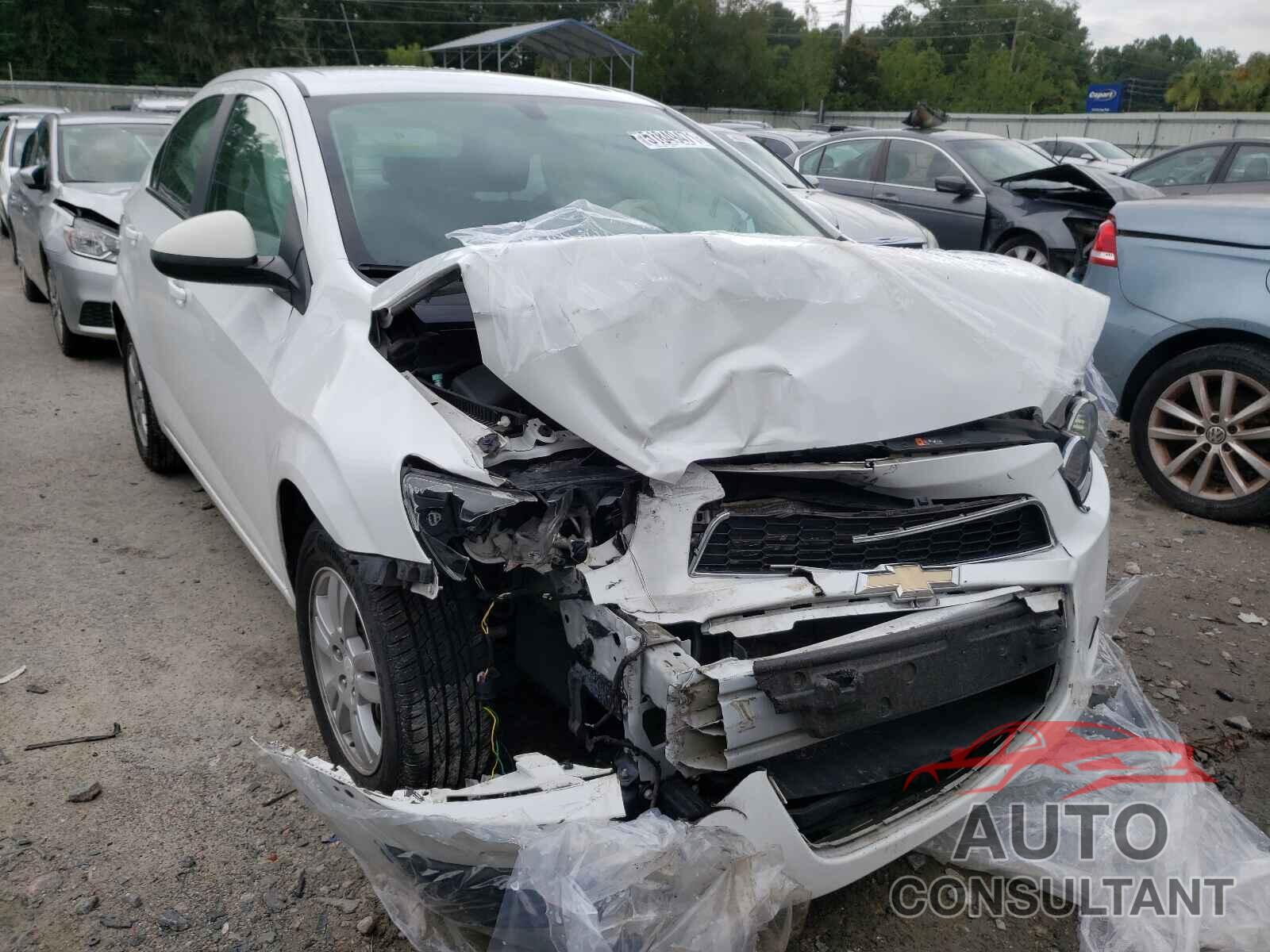 CHEVROLET SONIC 2016 - 1G1JC5SH5G4183676