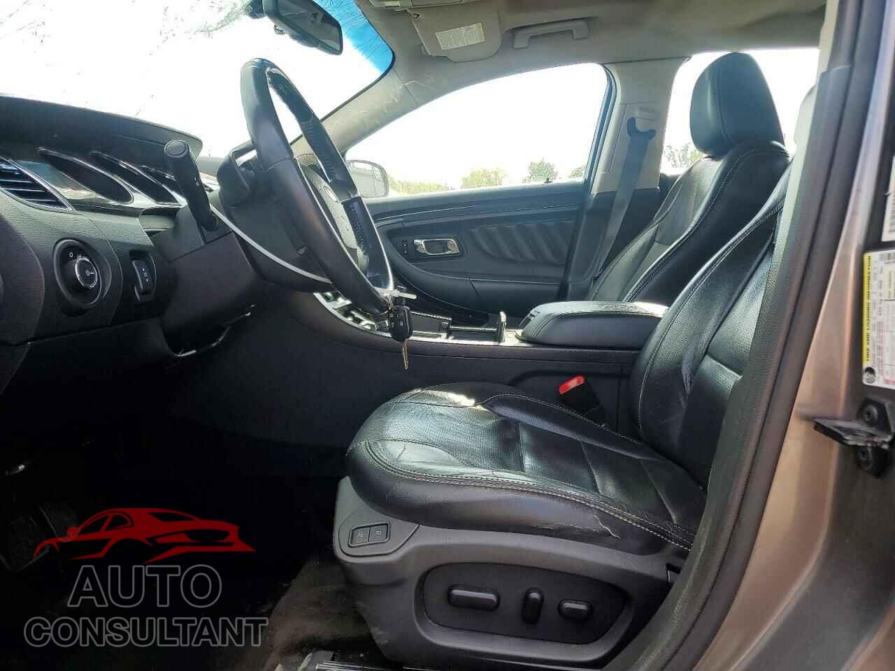 FORD TAURUS 2012 - 1FAHP2FW6CG129772
