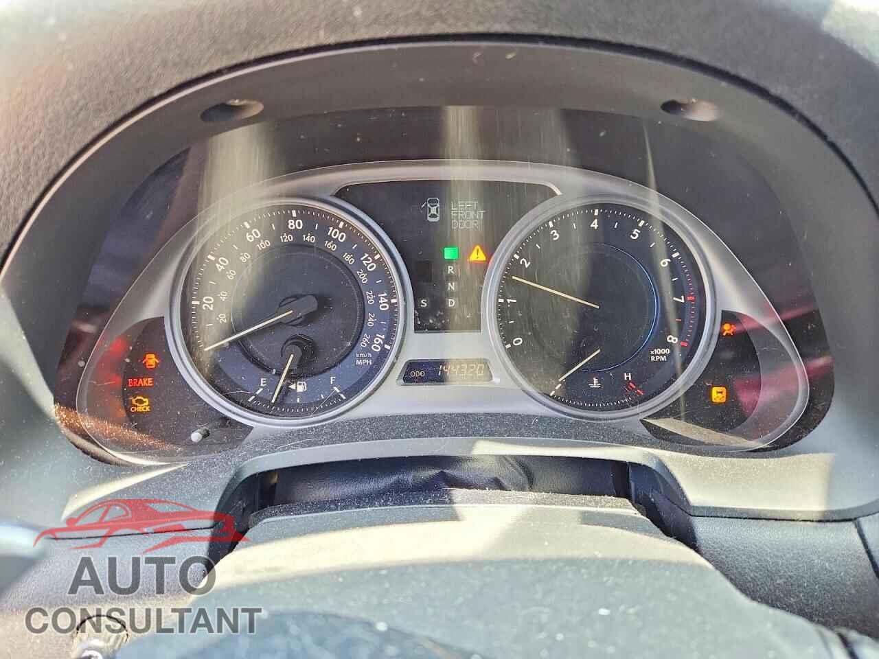 LEXUS IS 2010 - JTHBF5C26A5128490