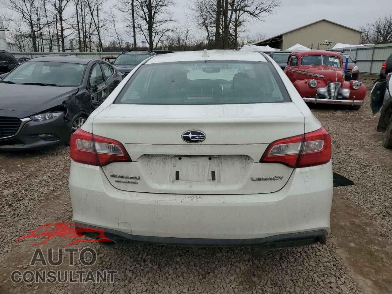 SUBARU LEGACY 2019 - 4S3BNAF69K3019045