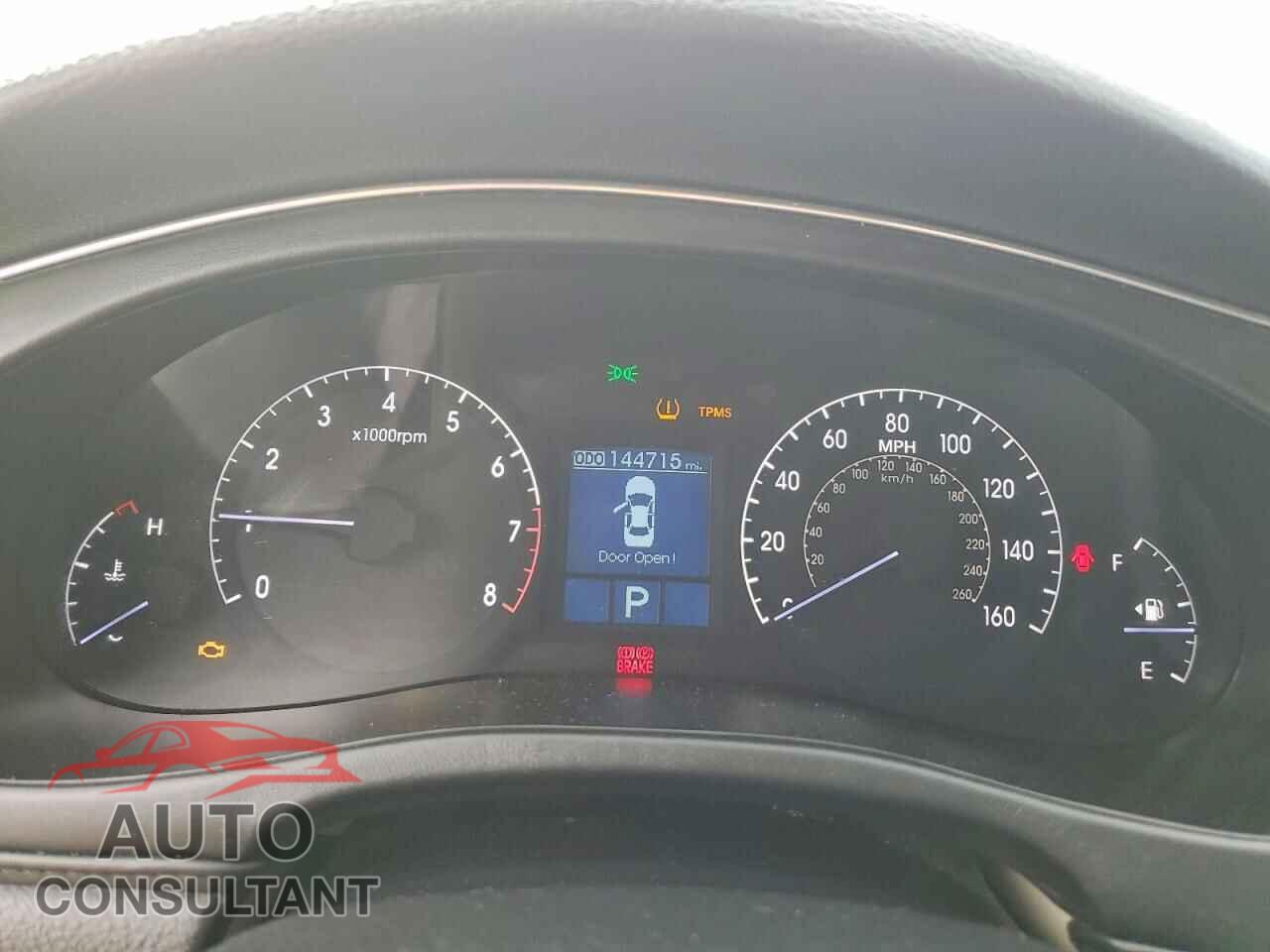 HYUNDAI GENESIS 2012 - KMHGC4DD0CU181586