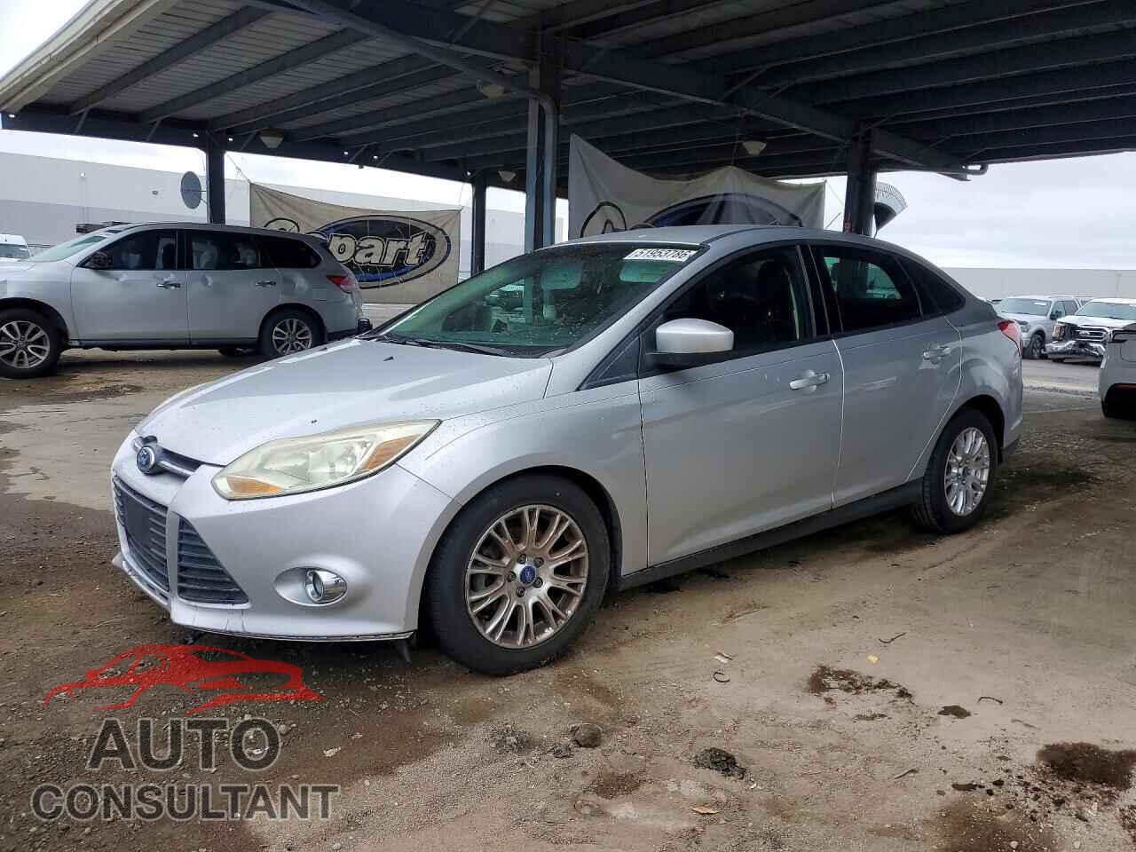FORD FOCUS 2012 - 1FAHP3F22CL142321