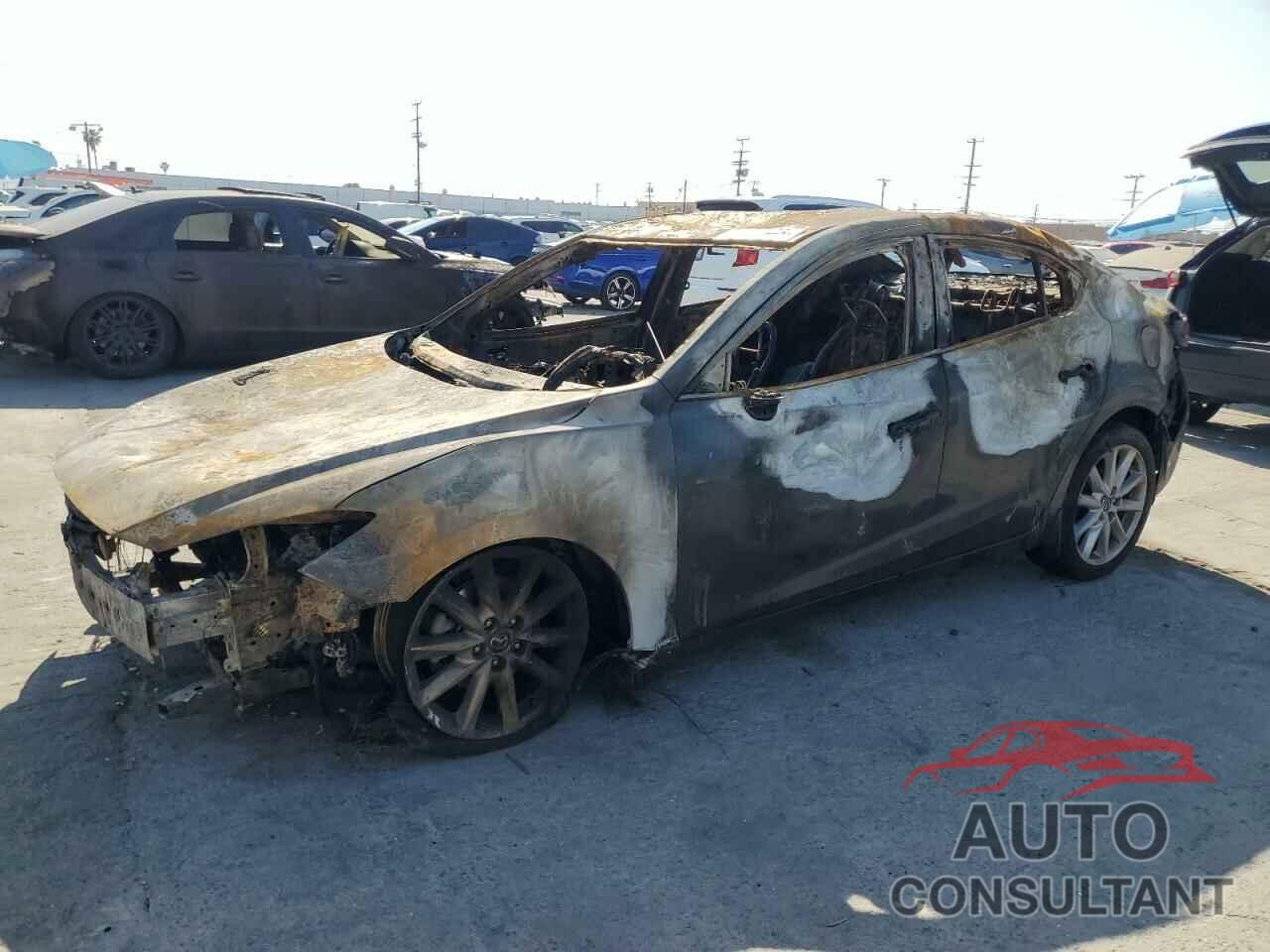 MAZDA 3 2017 - 3MZBN1V70HM151206