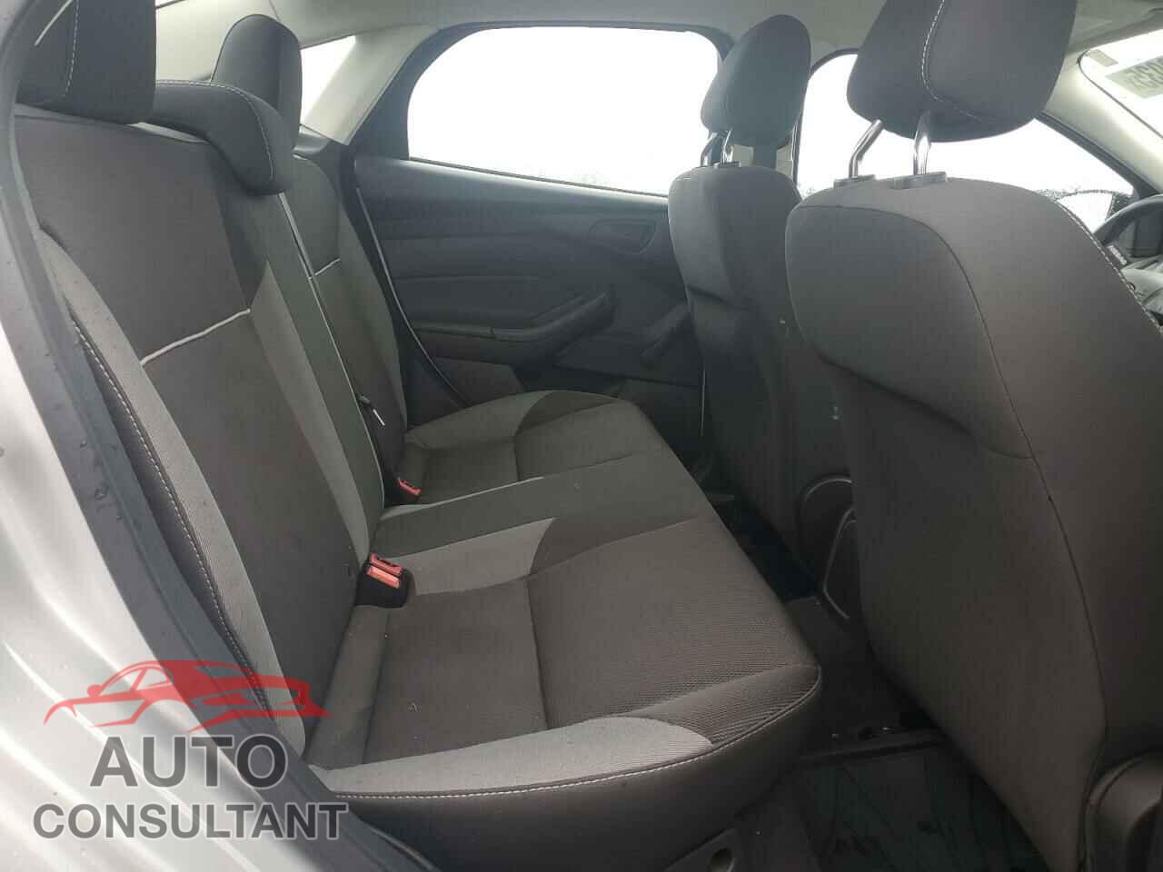 FORD FOCUS 2012 - 1FAHP3E29CL433755