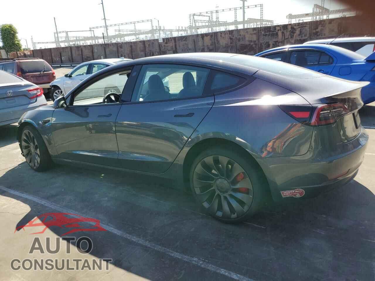 TESLA MODEL 3 2023 - 5YJ3E1EC6PF633847