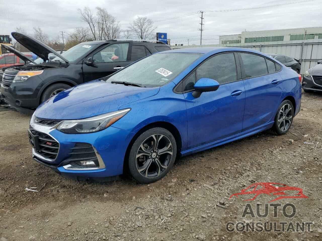 CHEVROLET CRUZE 2019 - 1G1BE5SM0K7137000