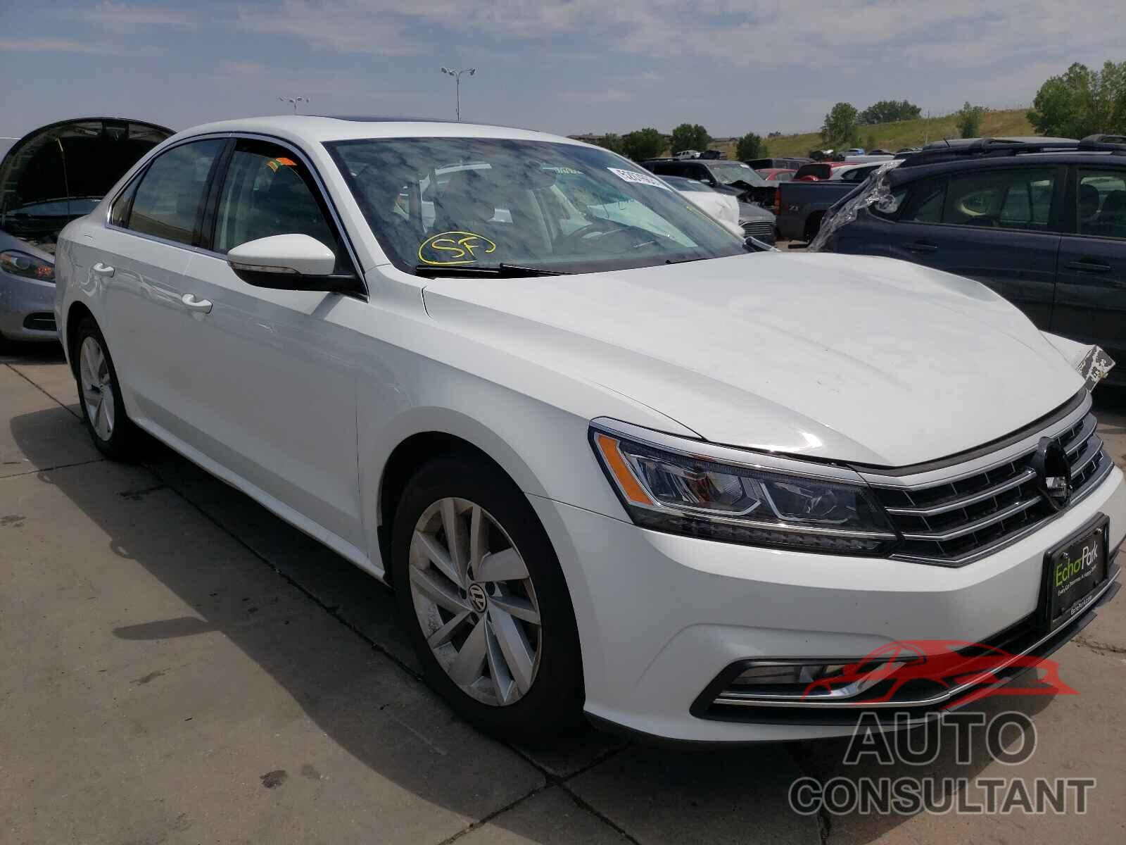VOLKSWAGEN PASSAT 2018 - 1VWBA7A3XJC015528