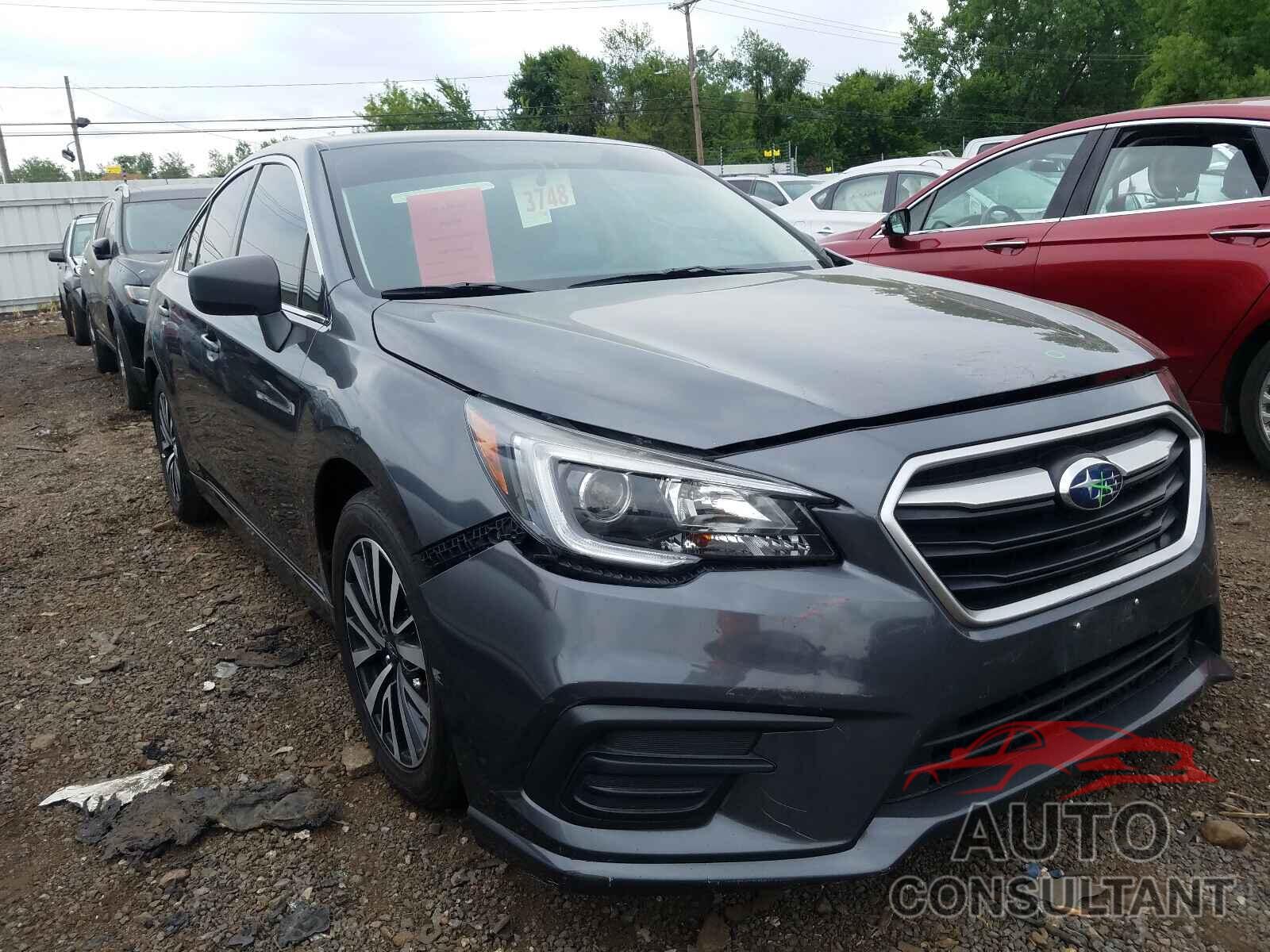 SUBARU LEGACY 2018 - 4S3BNAB67J3008713