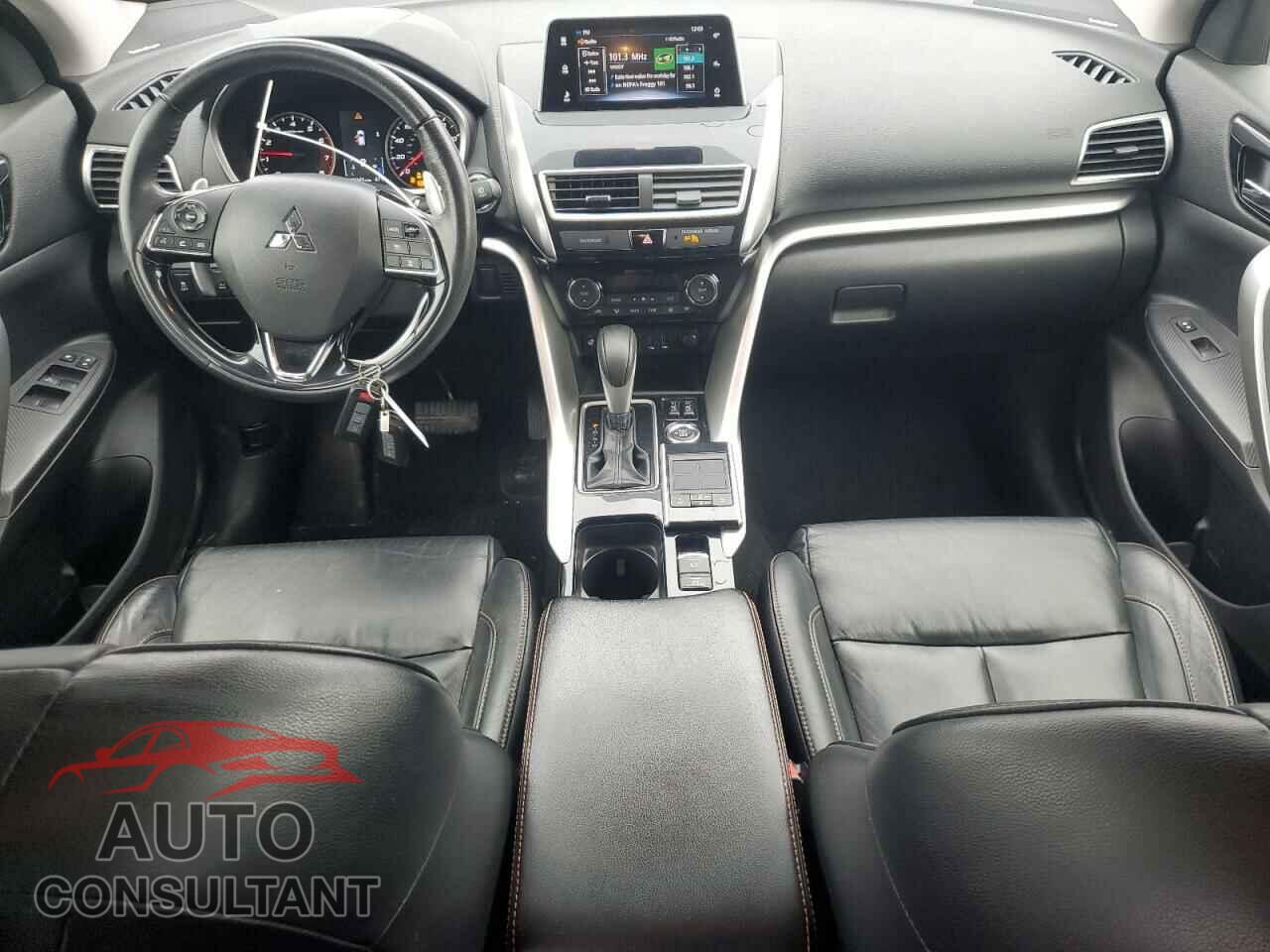 MITSUBISHI ECLIPSE 2018 - JA4AT5AA6JZ063224