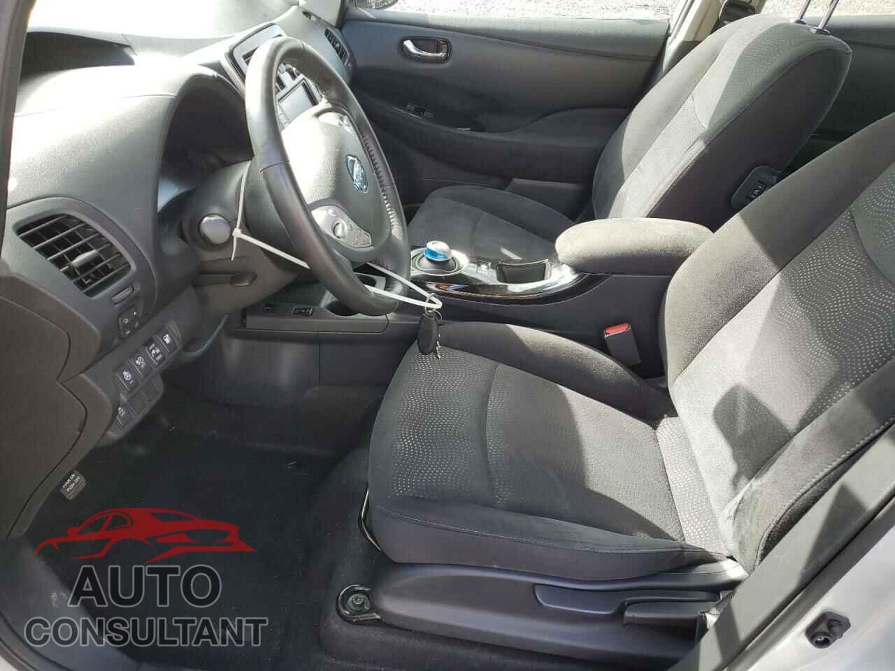 NISSAN LEAF 2015 - 1N4AZ0CP9FC304508