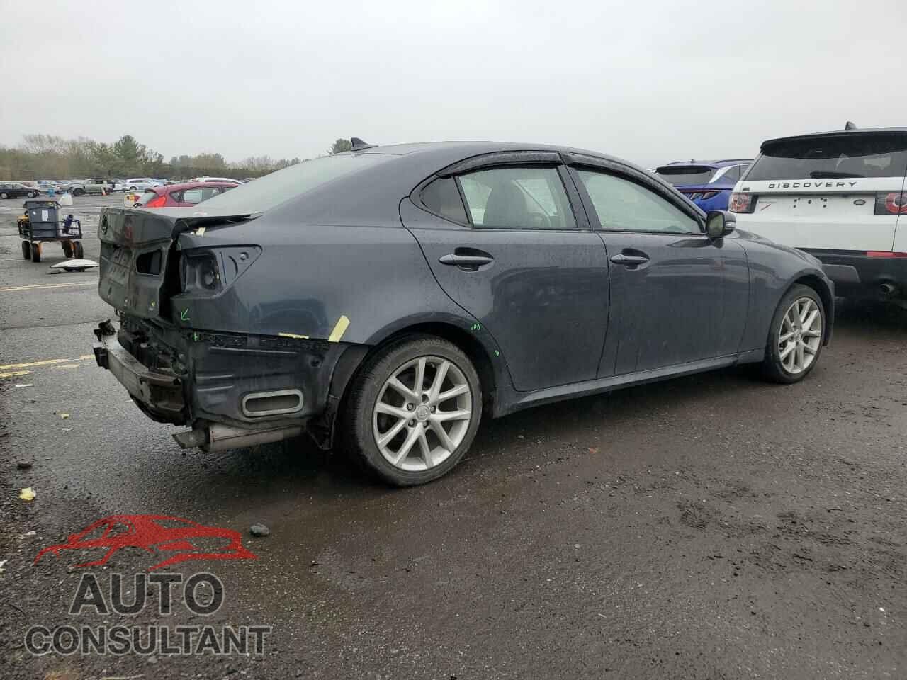 LEXUS IS 2011 - JTHCF5C24B5051947
