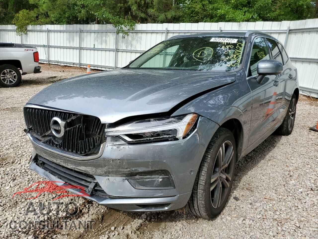 VOLVO XC60 2018 - LYV102RK2JB083665