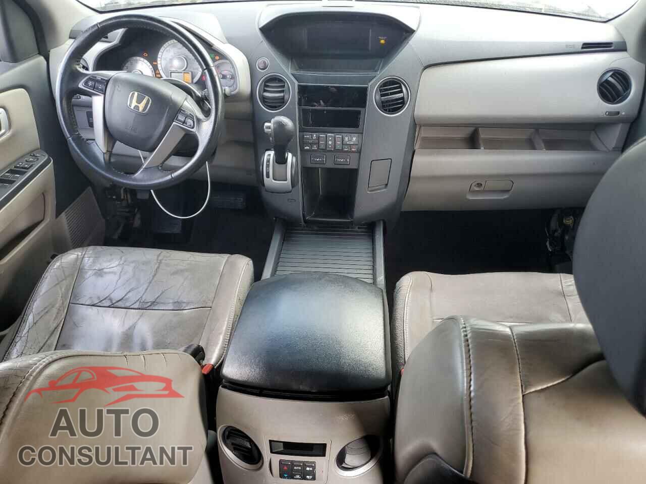 HONDA PILOT 2011 - 5FNYF3H52BB030754