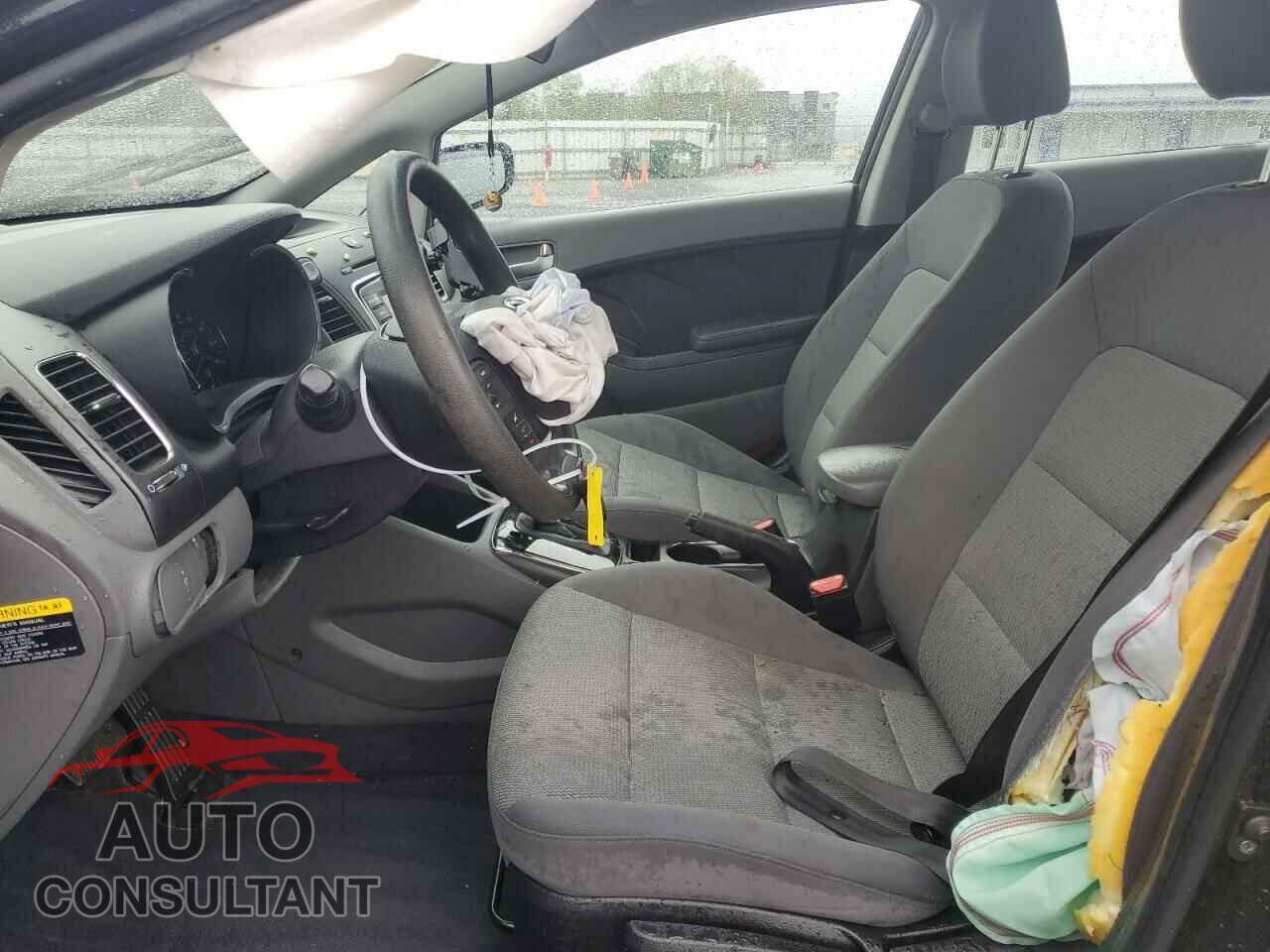 KIA FORTE 2017 - 3KPFK4A71HE082735