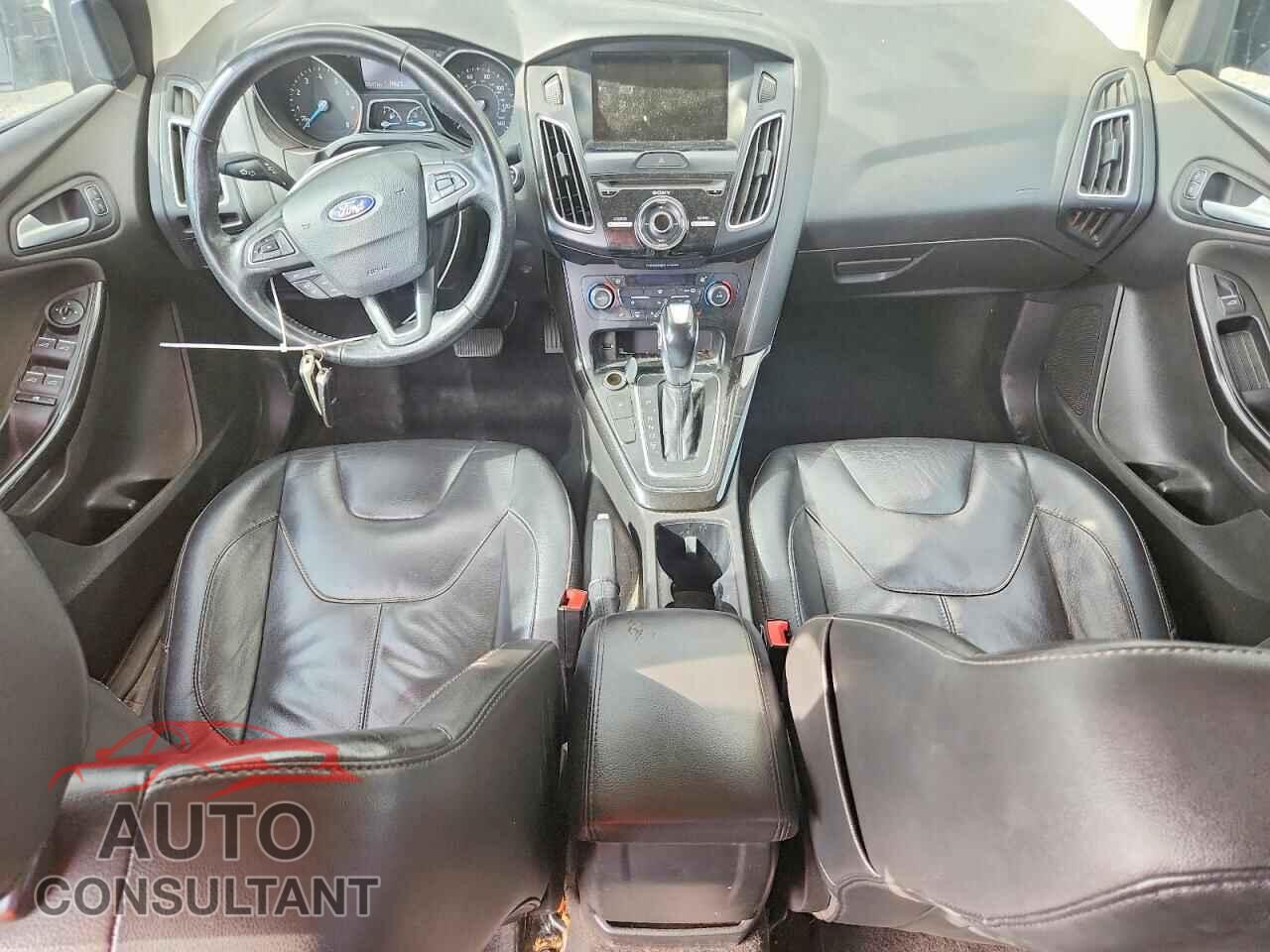 FORD FOCUS 2017 - 1FADP3J20HL287743