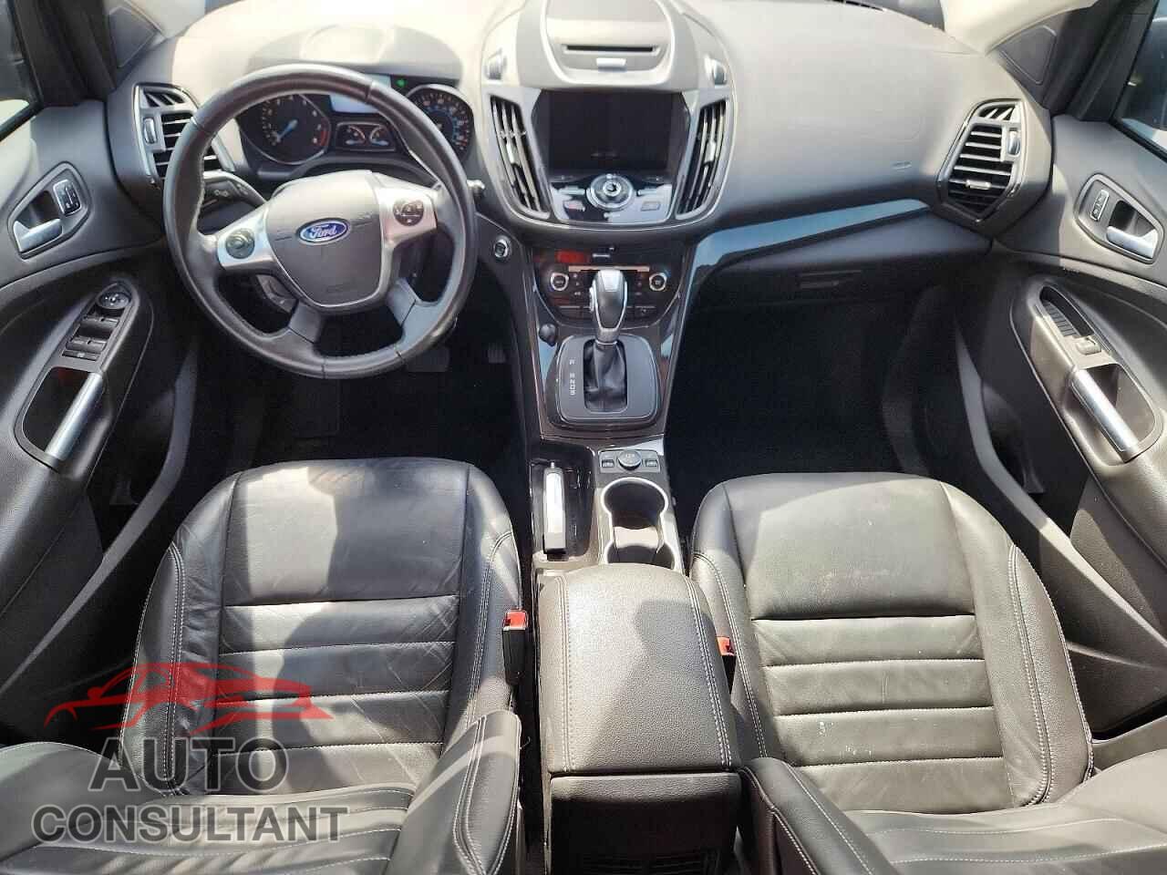 FORD ESCAPE 2016 - 1FMCU0J93GUA73053