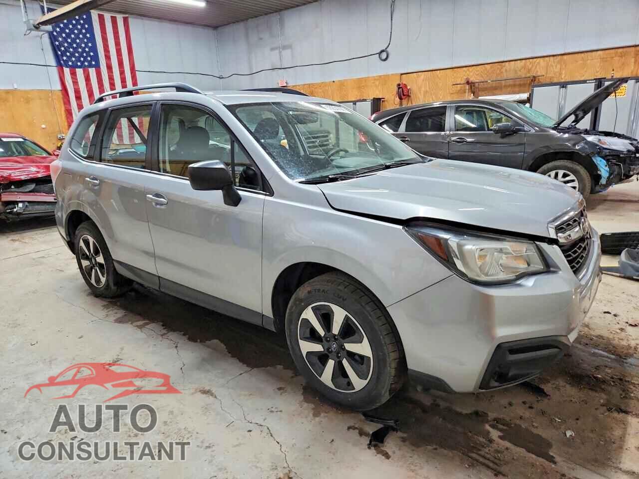SUBARU FORESTER 2018 - JF2SJABC8JH552661