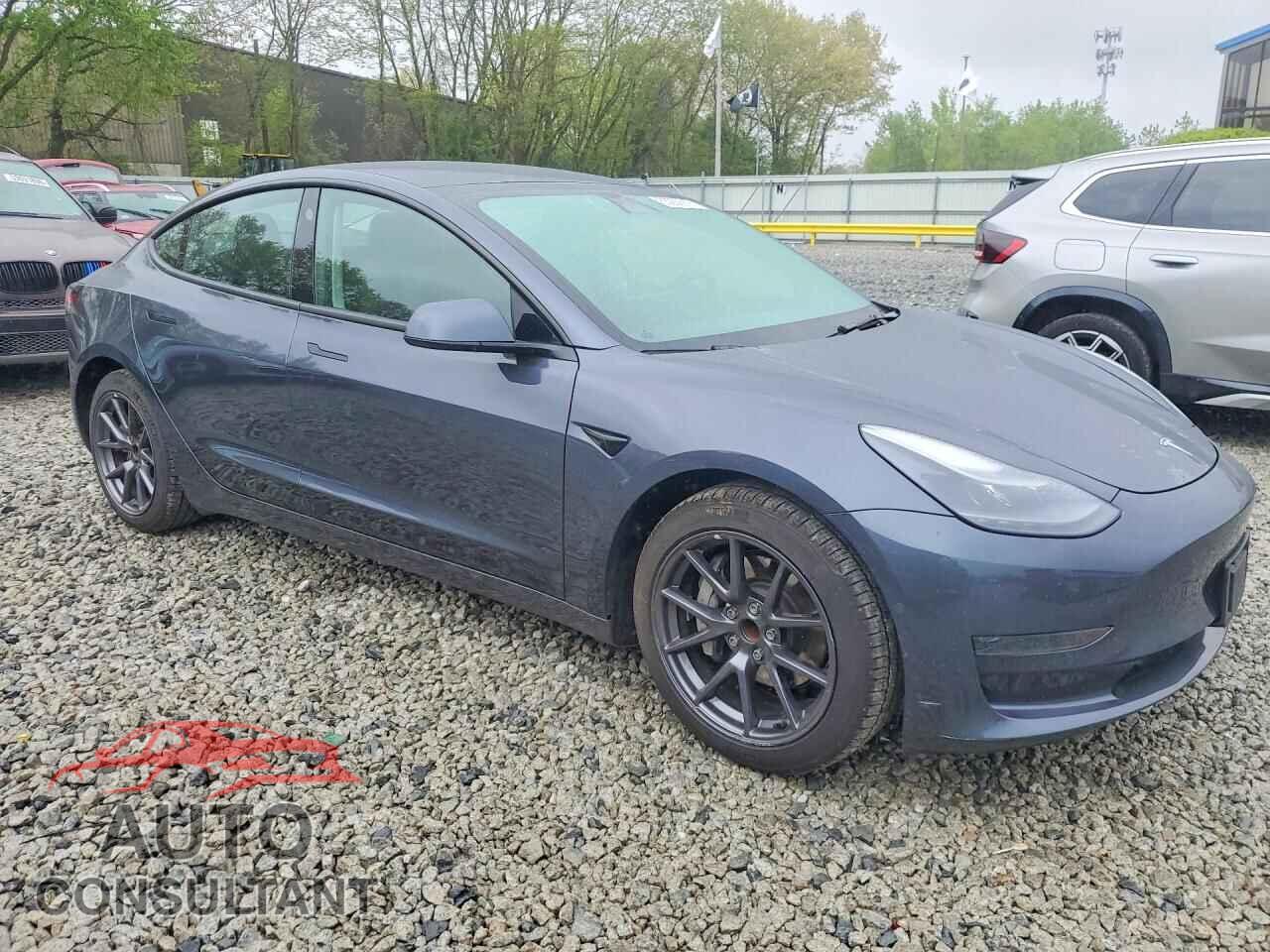 TESLA MODEL 3 2022 - 5YJ3E1EA9NF323610