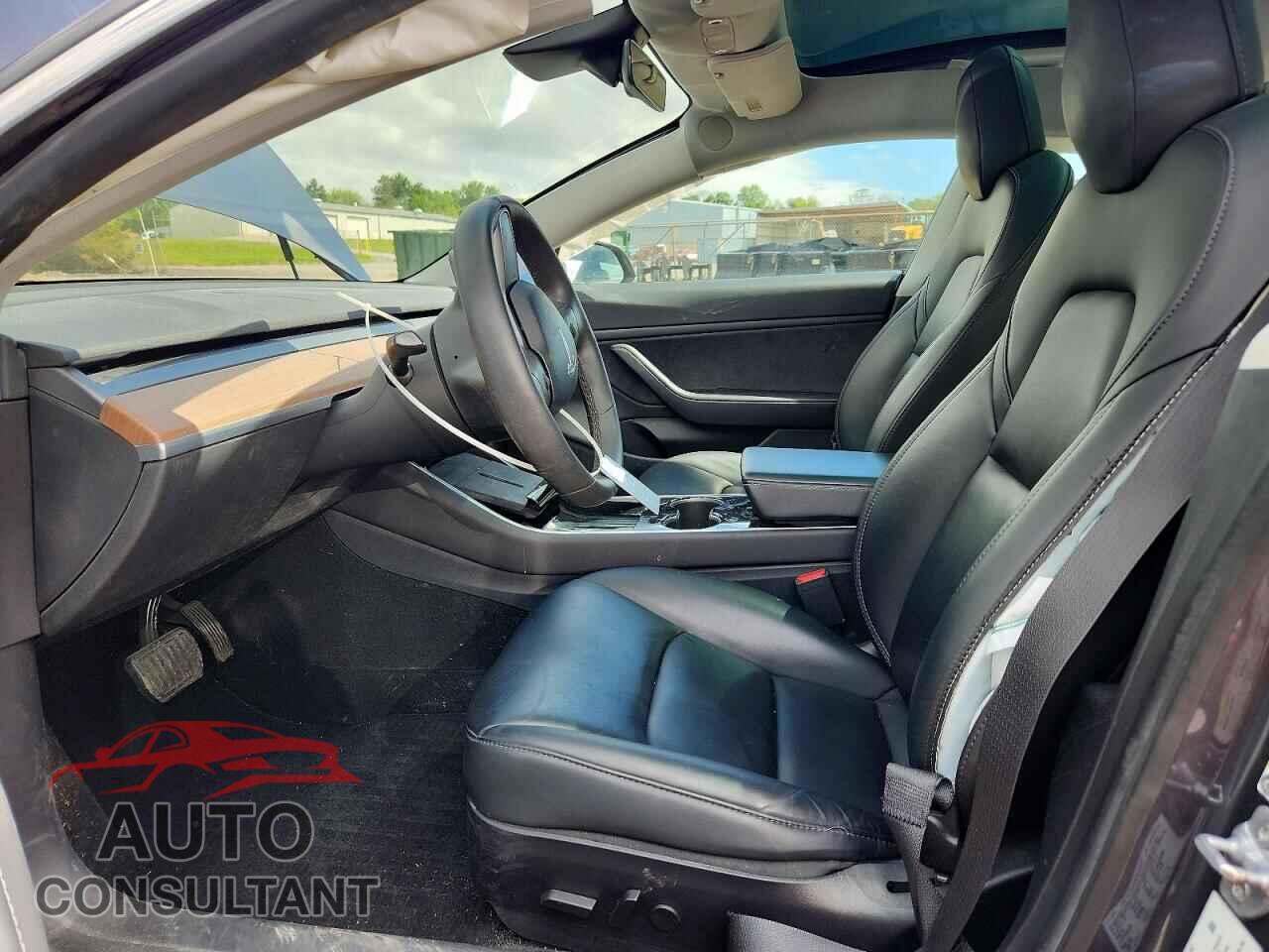 TESLA MODEL 3 2020 - 5YJ3E1EB2LF733705