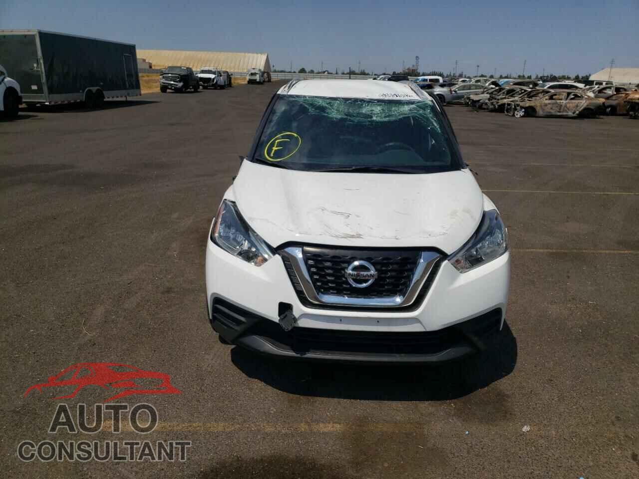 NISSAN KICKS 2019 - 3N1CP5CU3KL548071