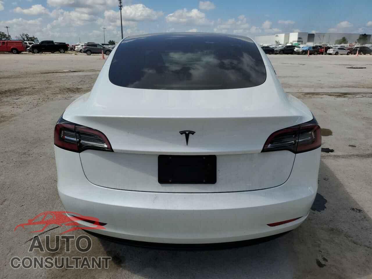 TESLA MODEL 3 2023 - 5YJ3E1EA2PF593023