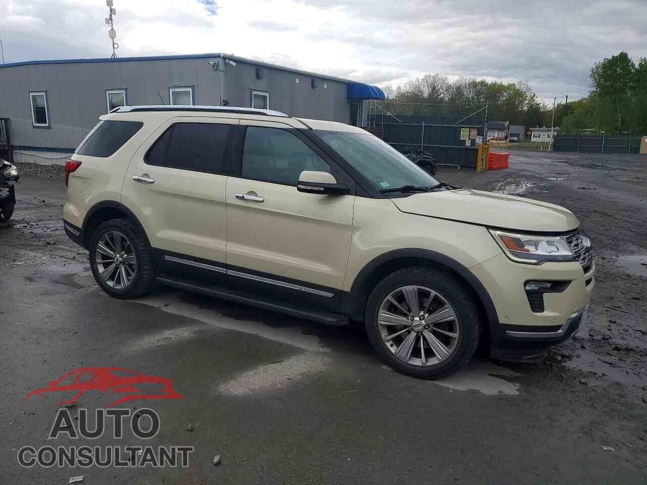 FORD EXPLORER 2018 - 1FM5K8F82JGB83854