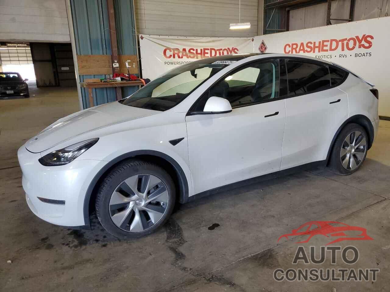 TESLA MODEL Y 2021 - 5YJYGDEE7MF063906