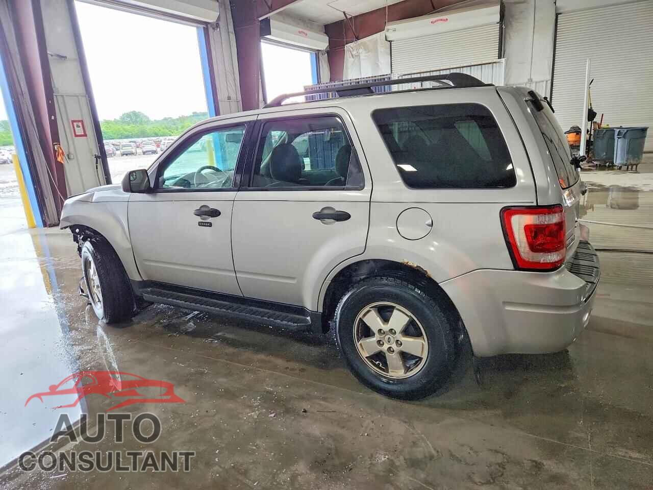 FORD ESCAPE 2011 - 1FMCU0D71BKA21807