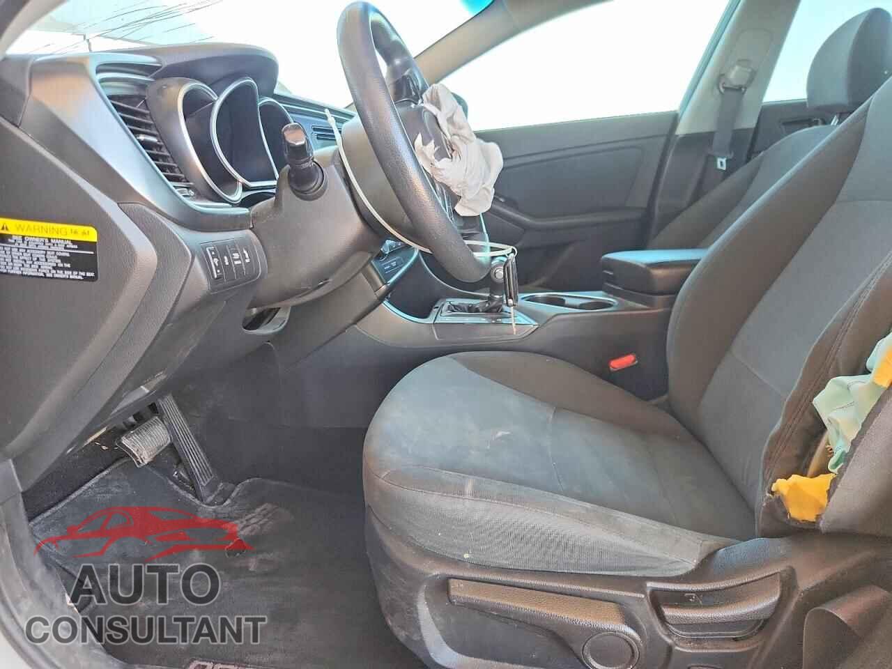 KIA OPTIMA 2015 - KNAGM4A73F5661049