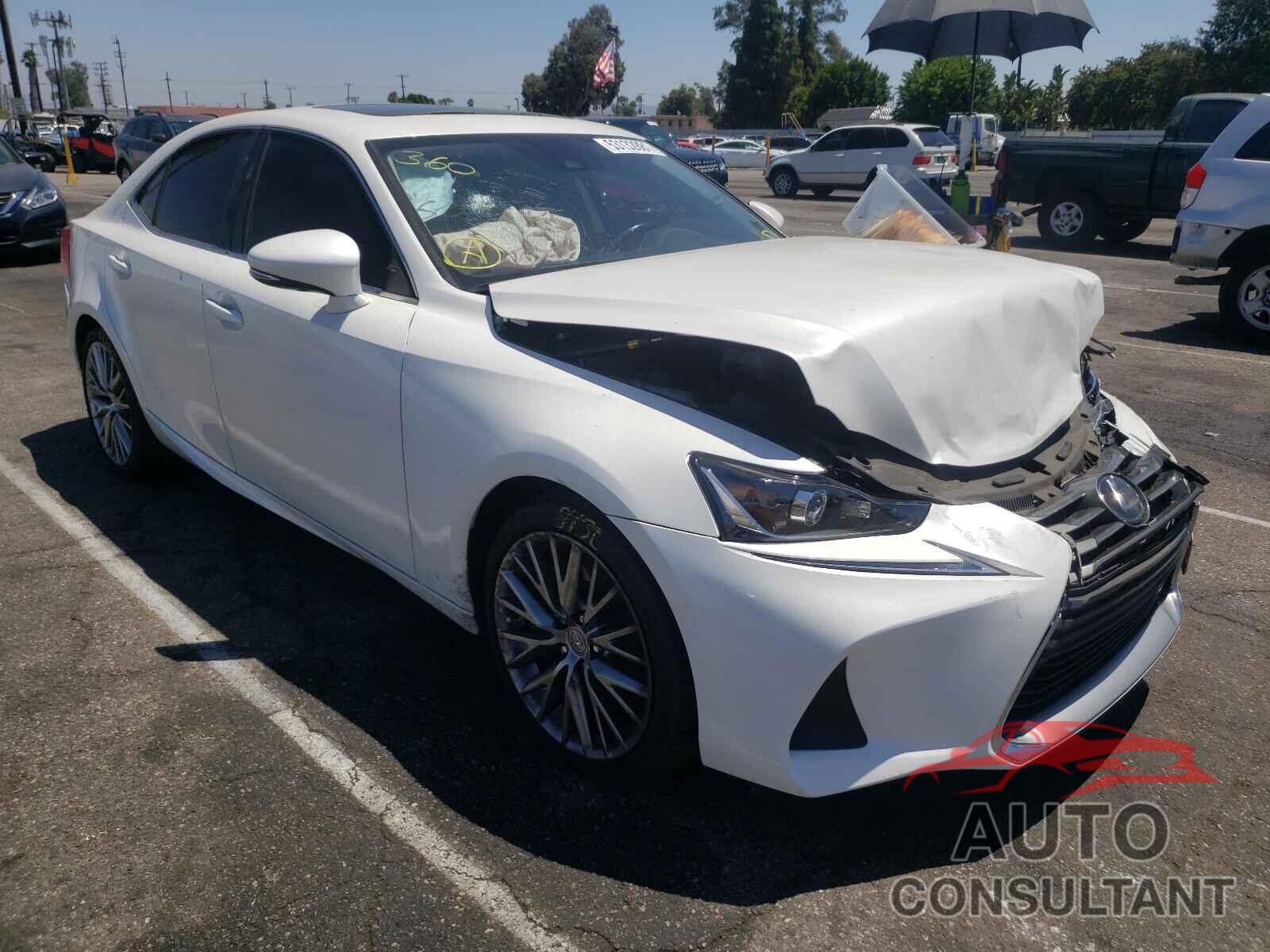 LEXUS IS 2018 - JTHBA1D21J5071458