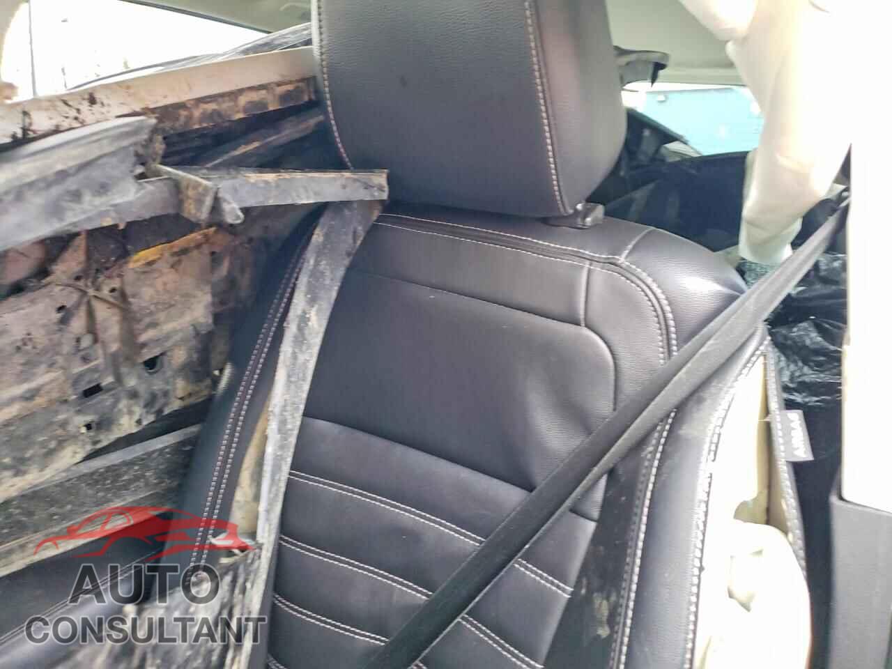 FORD ESCAPE 2018 - 1FMCU9HD2JUB88569