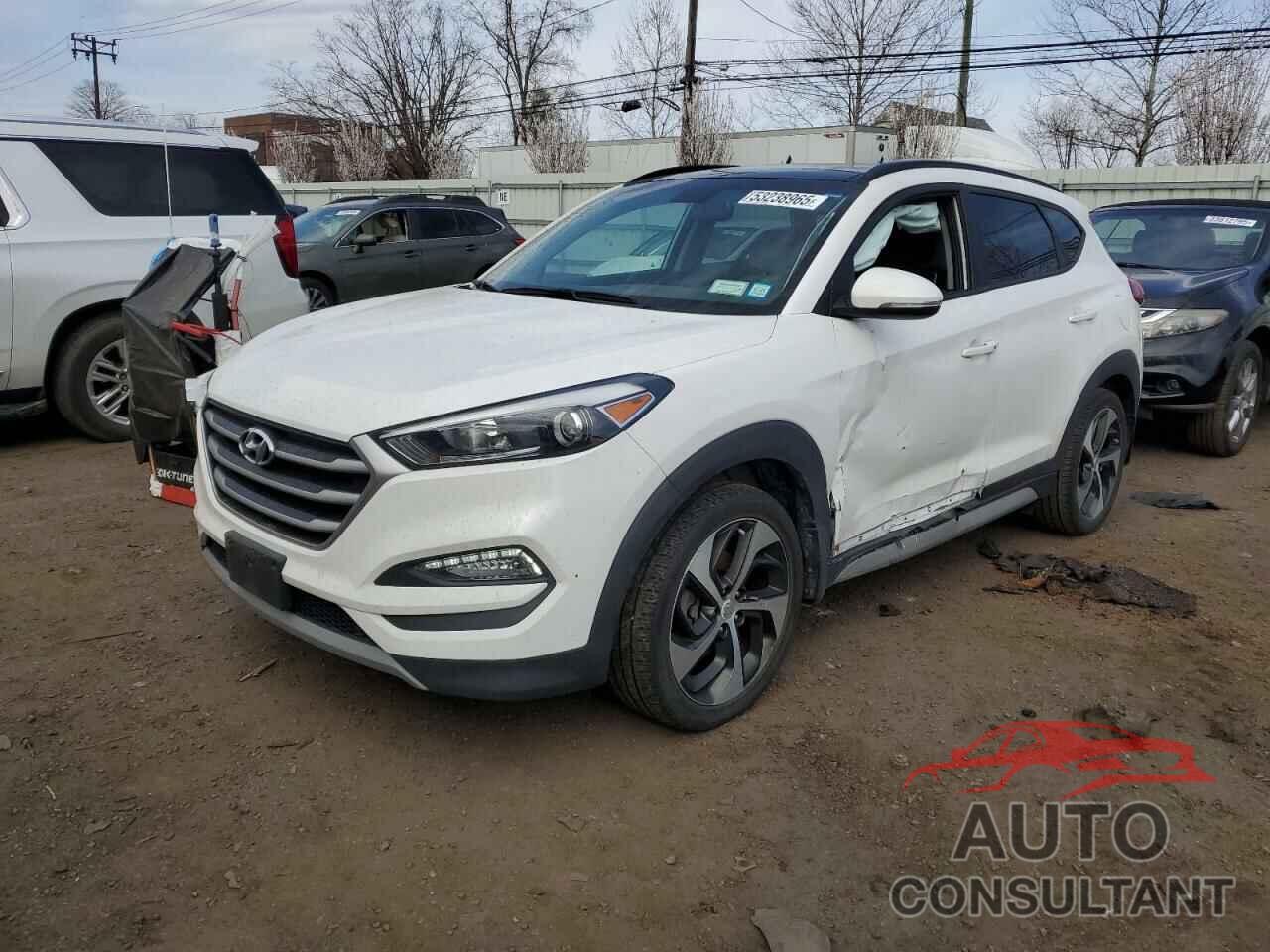 HYUNDAI TUCSON 2018 - KM8J3CA2XJU691296
