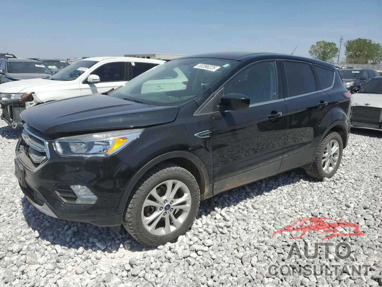 FORD ESCAPE 2017 - 1FMCU9GD6HUD03069