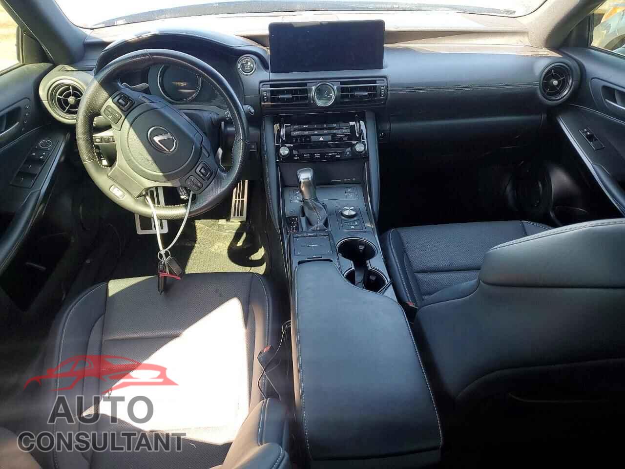 LEXUS IS 2023 - JTHGZ1B23P5059323