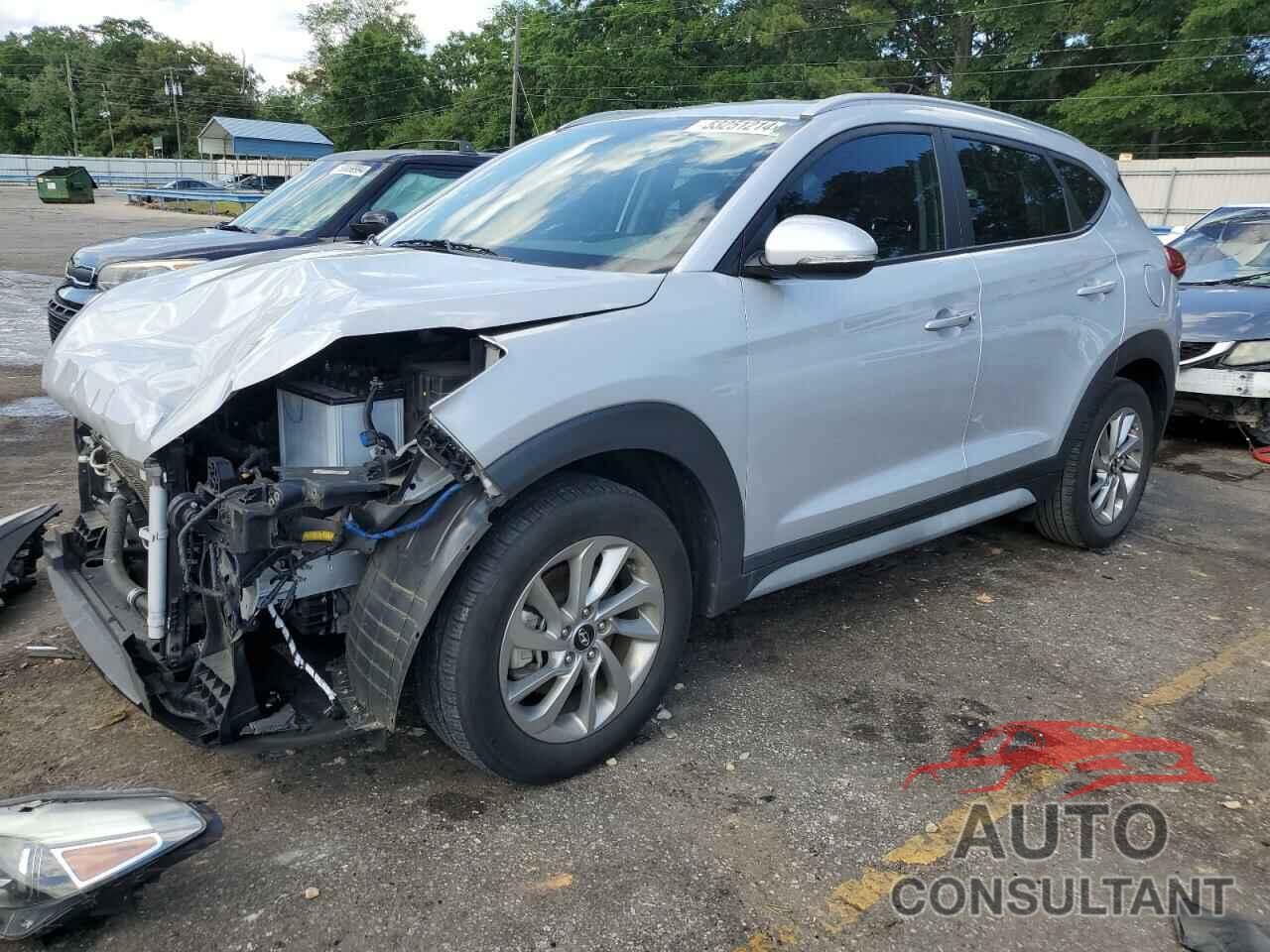 HYUNDAI TUCSON 2018 - KM8J33A41JU692600