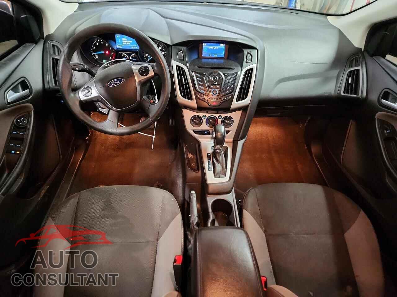 FORD FOCUS 2014 - 1FADP3F23EL332999
