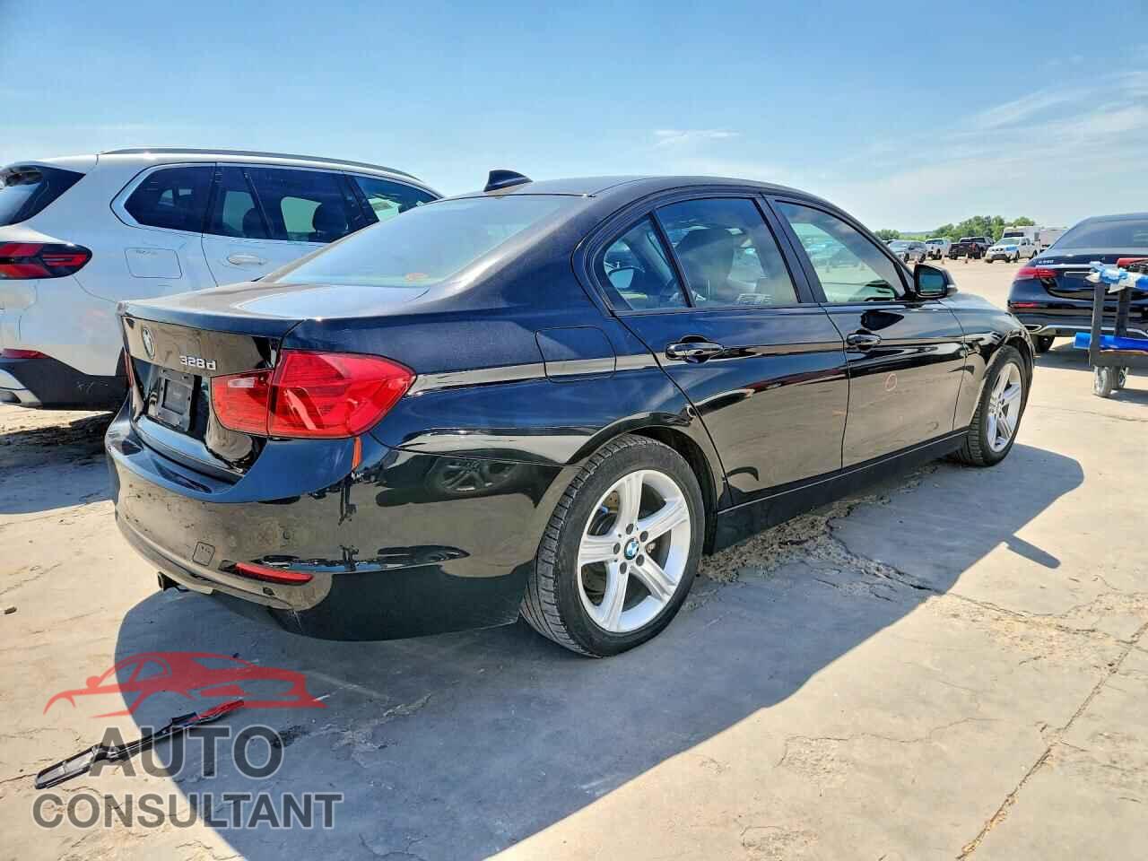 BMW 3 SERIES 2014 - WBA3D3C56EF099256
