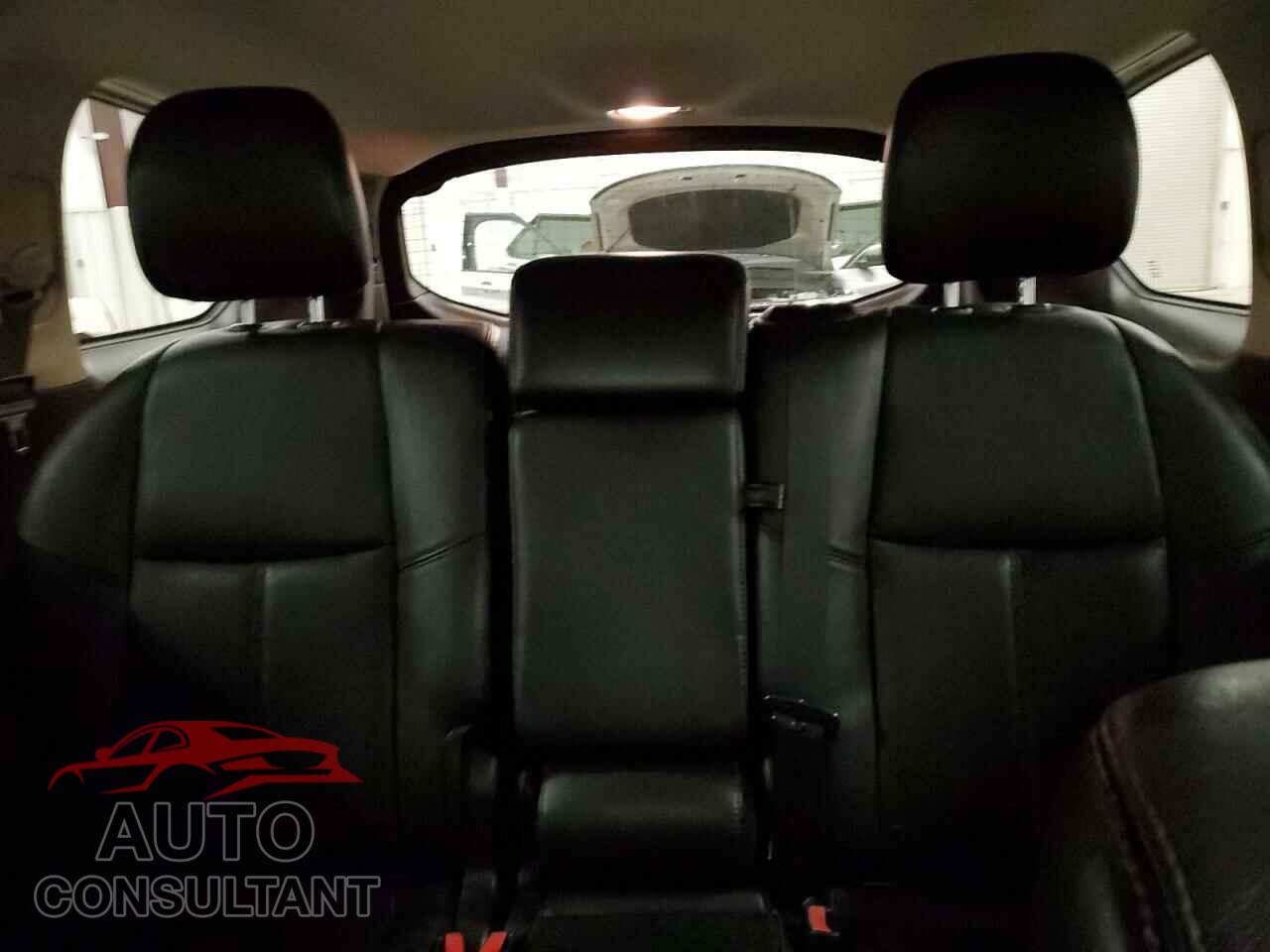 NISSAN PATHFINDER 2013 - 5N1AR2MM0DC655102