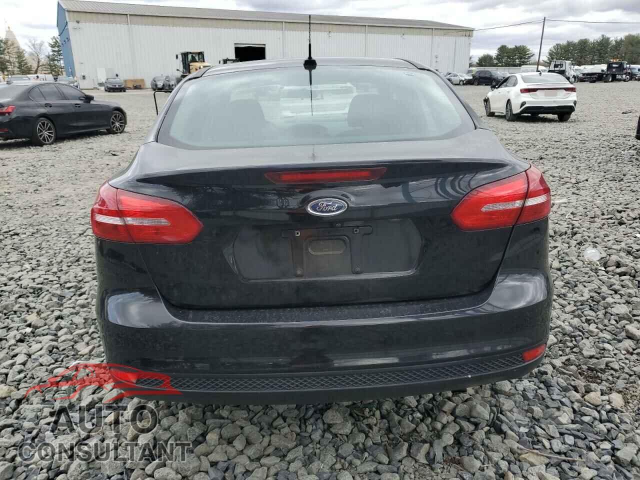 FORD FOCUS 2017 - 1FADP3F22HL259810