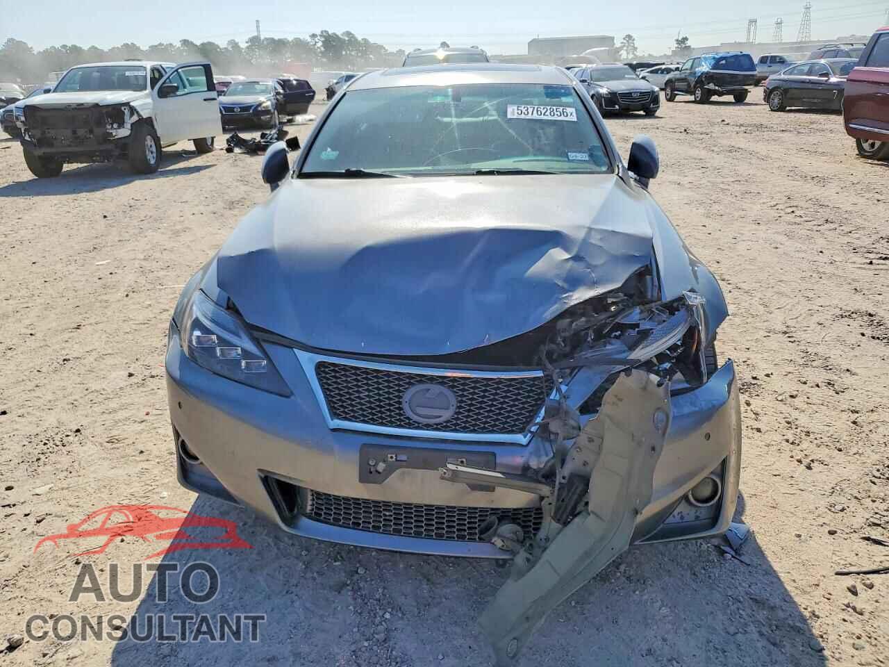 LEXUS IS 2012 - JTHBF5C22C5175180