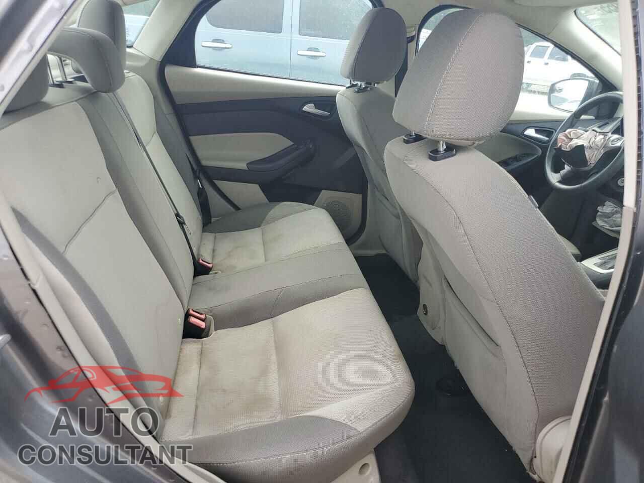 FORD FOCUS 2014 - 1FADP3F29EL351654
