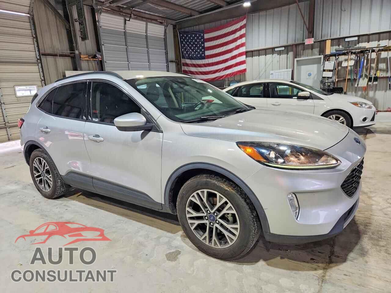 FORD ESCAPE 2020 - 1FMCU0H61LUA11575