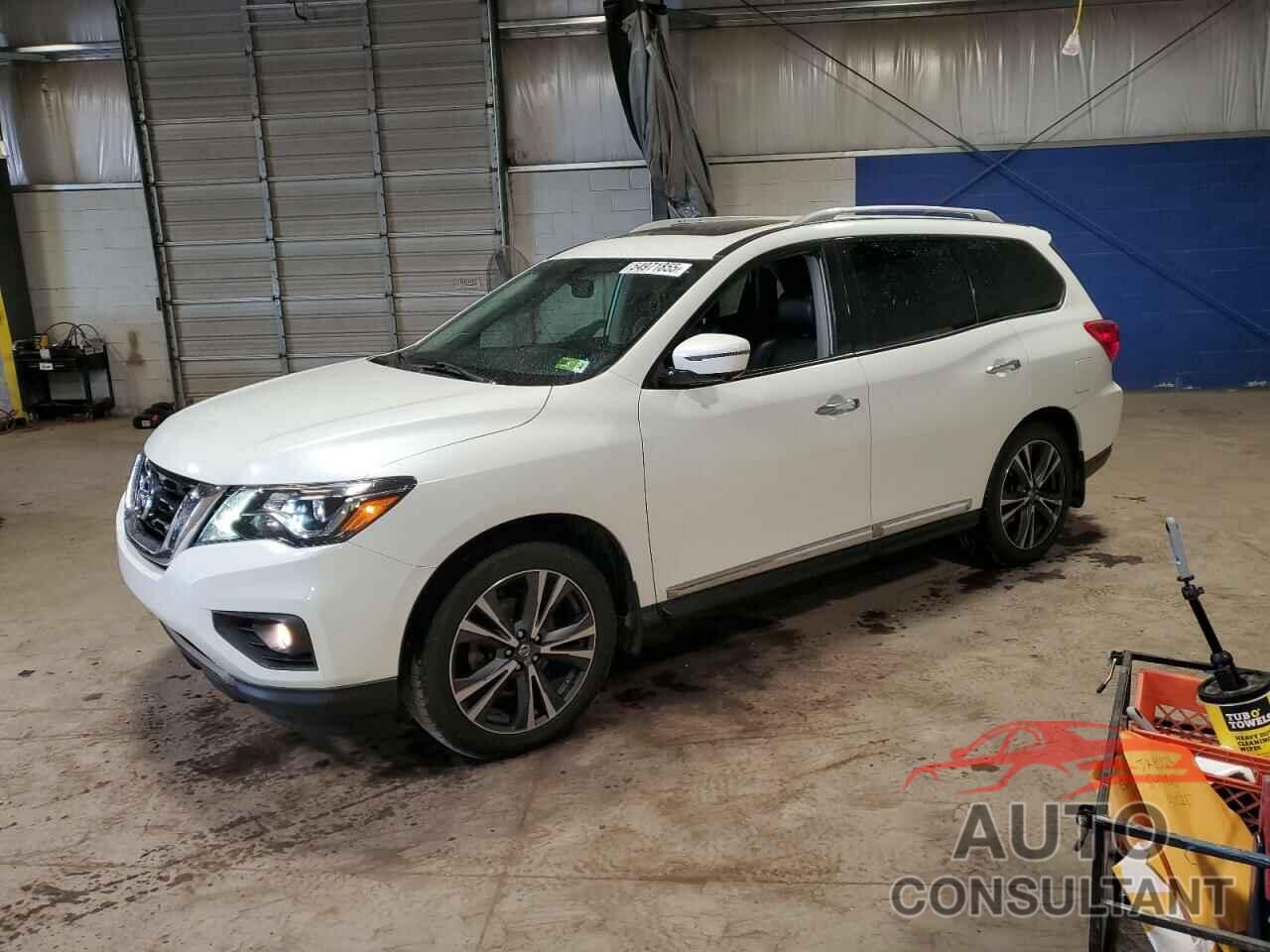 NISSAN PATHFINDER 2017 - 5N1DR2MM8HC601002