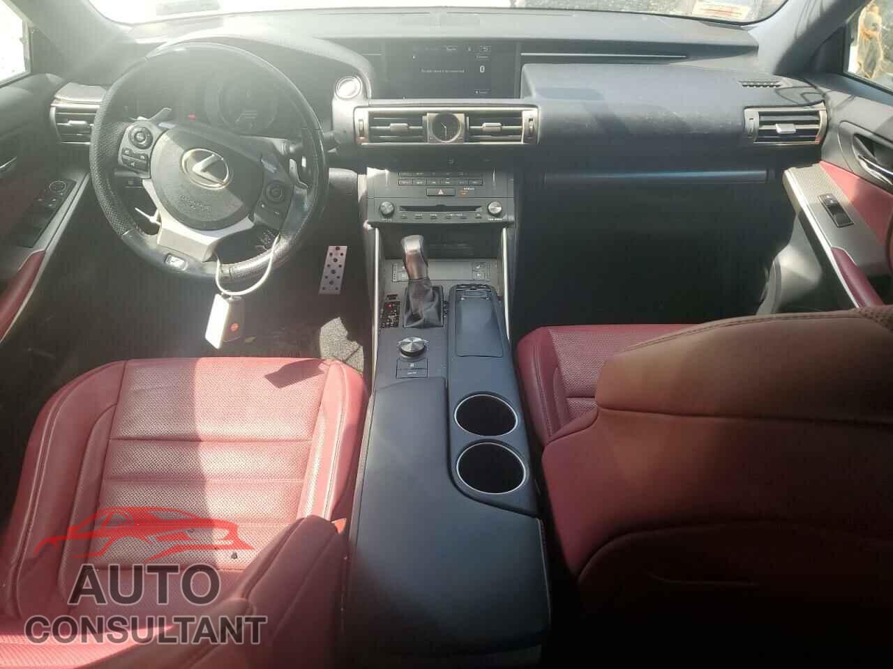 LEXUS IS 2016 - JTHCM1D25G5004267