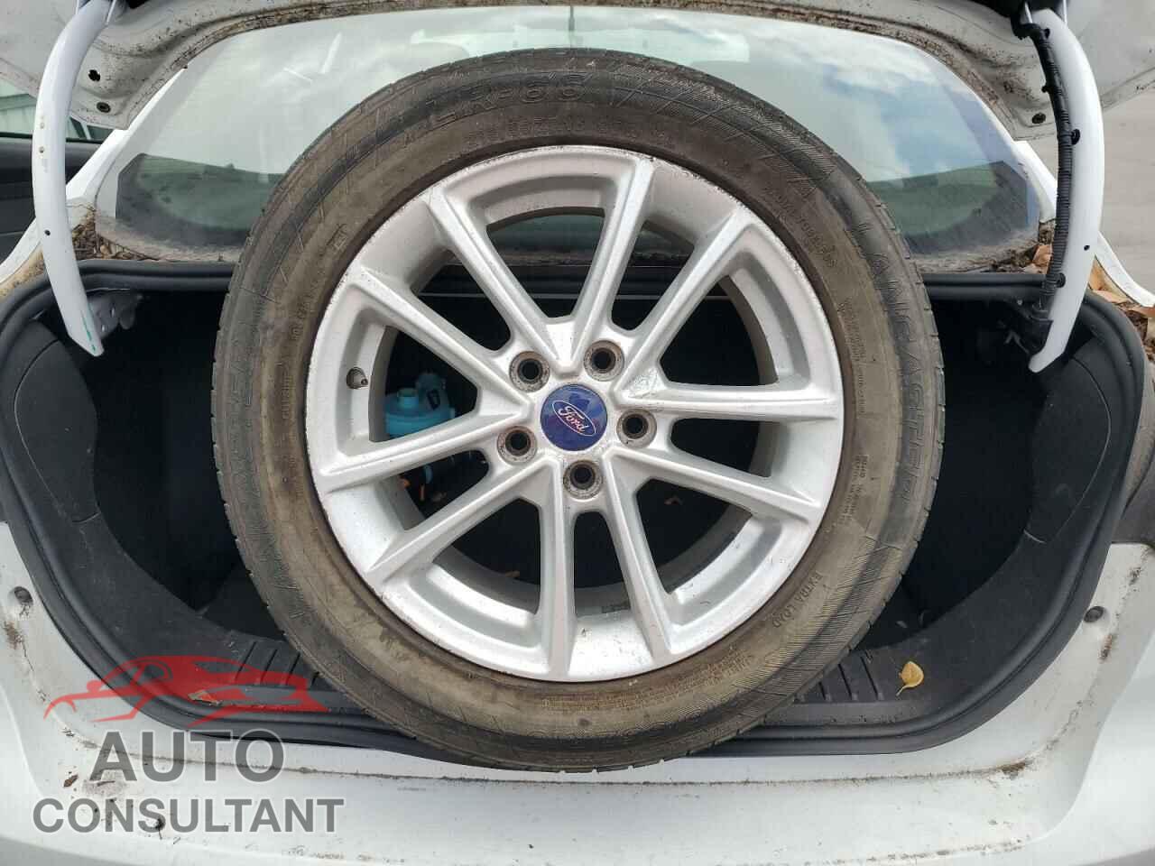 FORD FOCUS 2016 - 1FADP3F28GL381893
