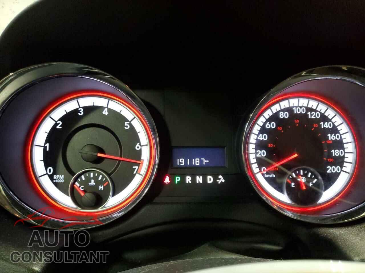 DODGE CARAVAN 2012 - 2C4RDGBG5CR302148