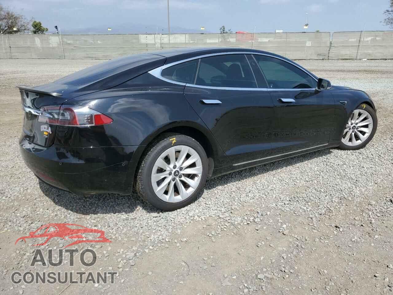 TESLA MODEL S 2017 - 5YJSA1E11HF202534