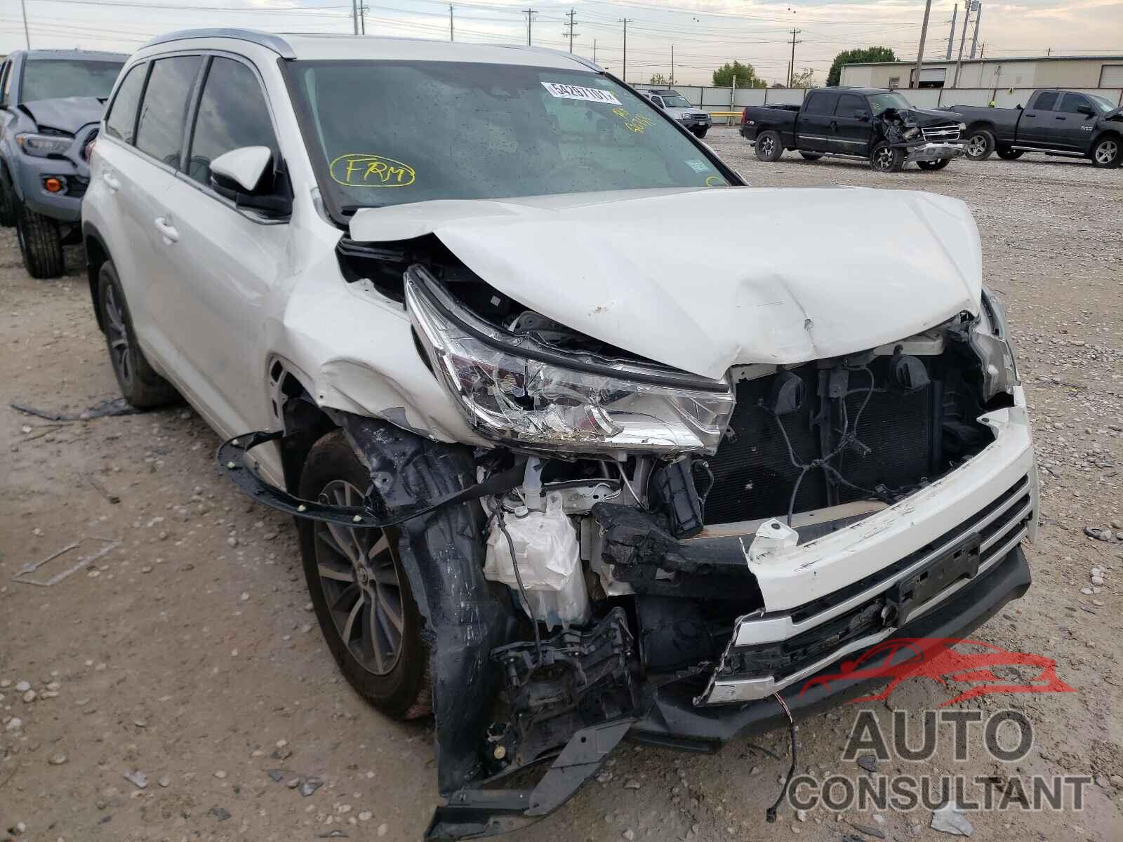 TOYOTA HIGHLANDER 2018 - 5TDJZRFH5JS526358